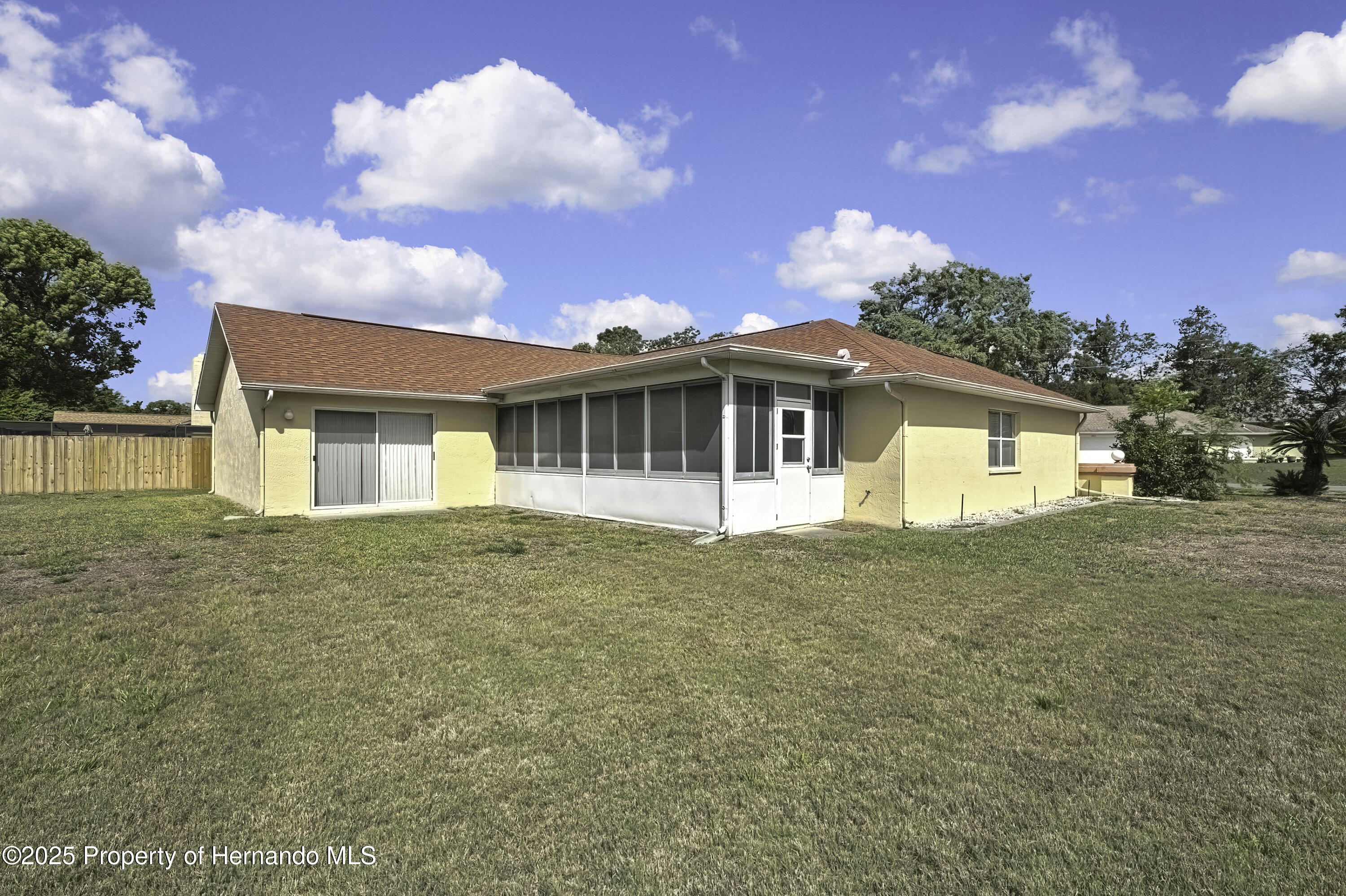10412 Ireland Street, Spring Hill, Florida image 37