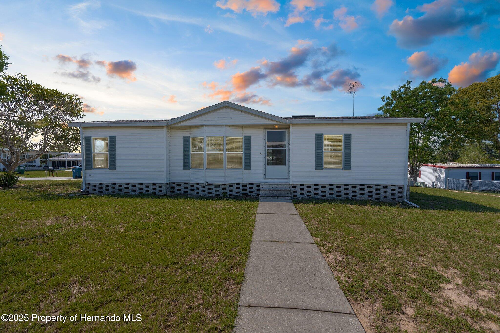 14911 Rialto Avenue, Brooksville, Florida image 29