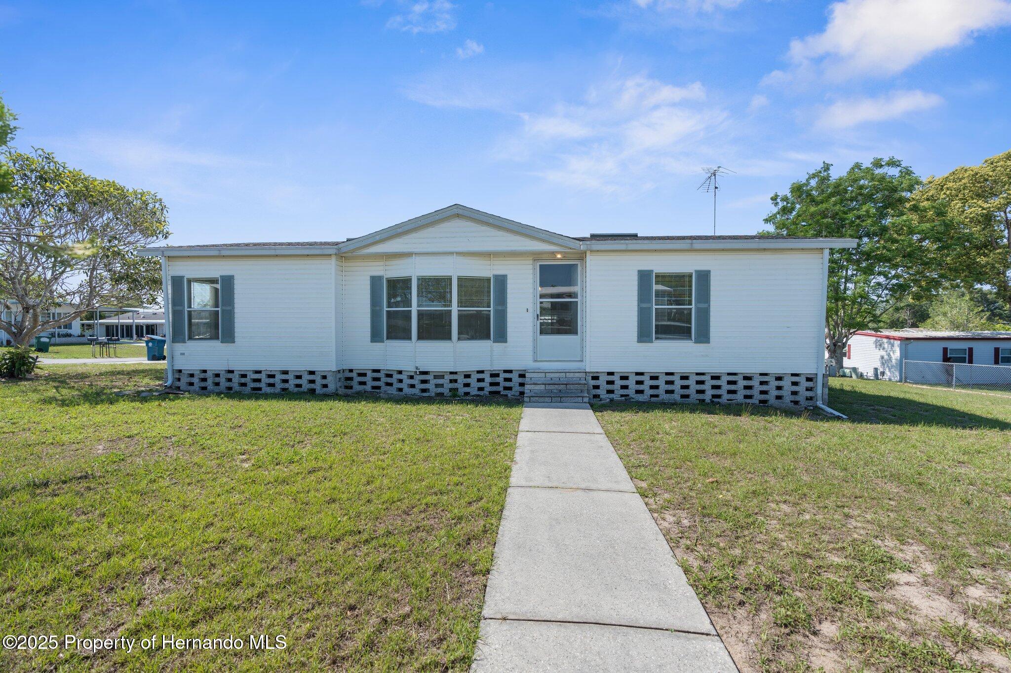 14911 Rialto Avenue, Brooksville, Florida image 27