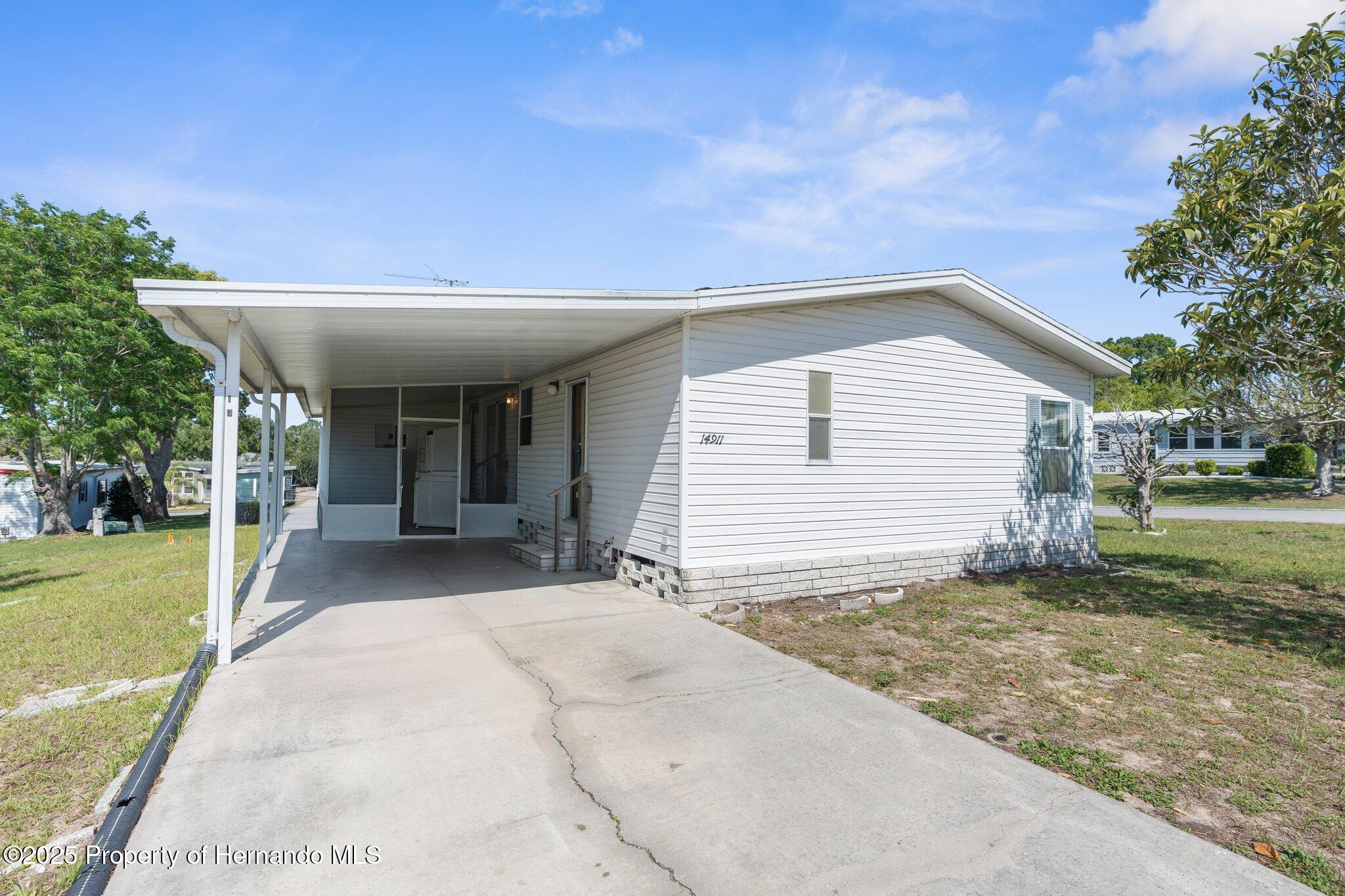 14911 Rialto Avenue, Brooksville, Florida image 3