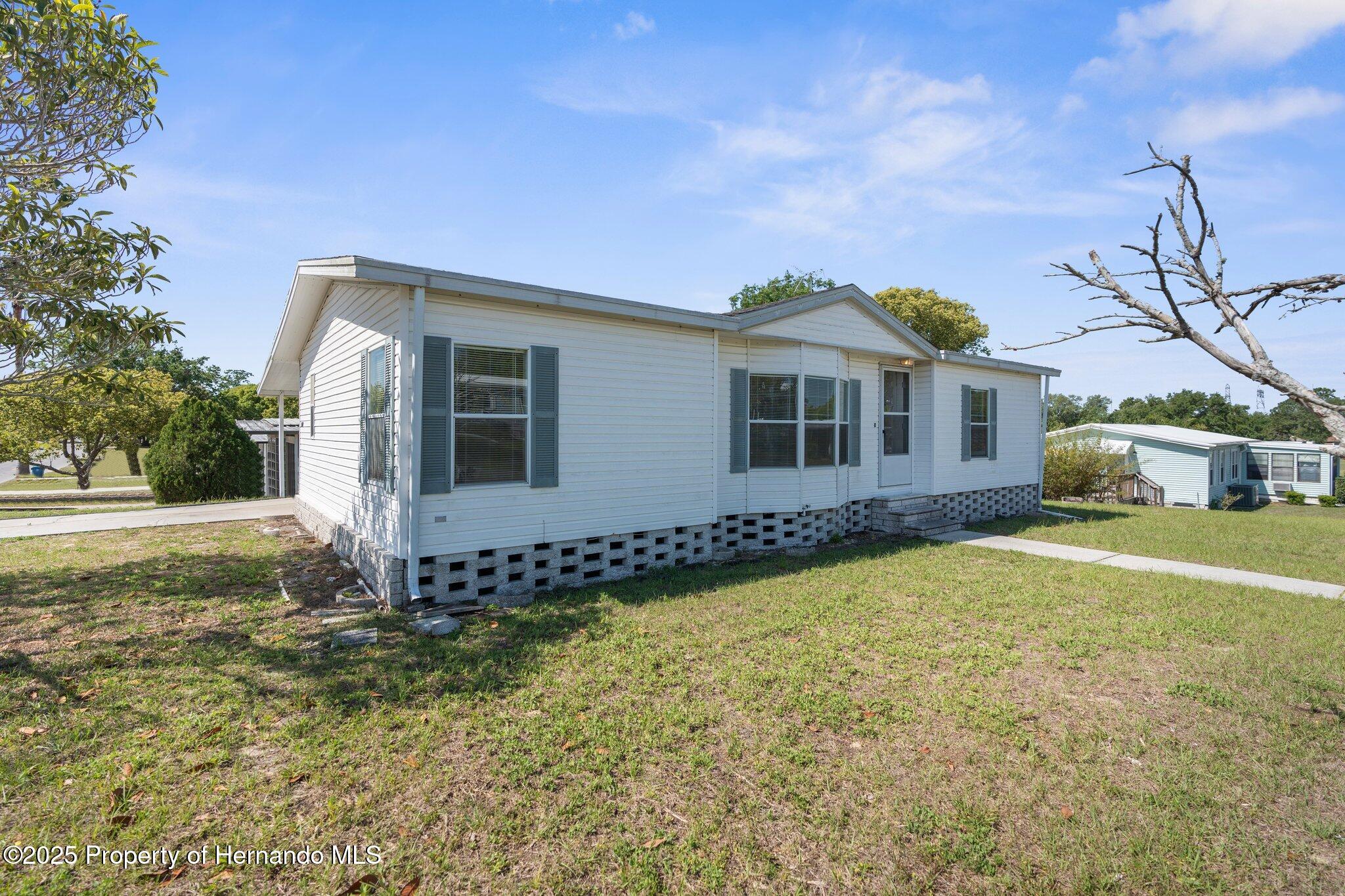 14911 Rialto Avenue, Brooksville, Florida image 28