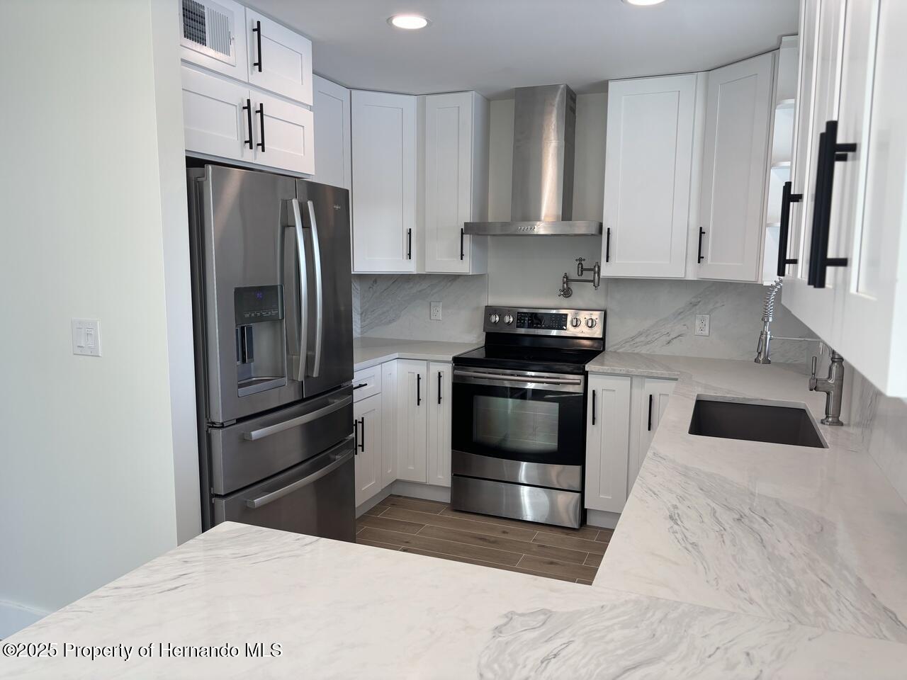 4104 Pine Dale Court, HERNANDO BEACH, Florida image 11