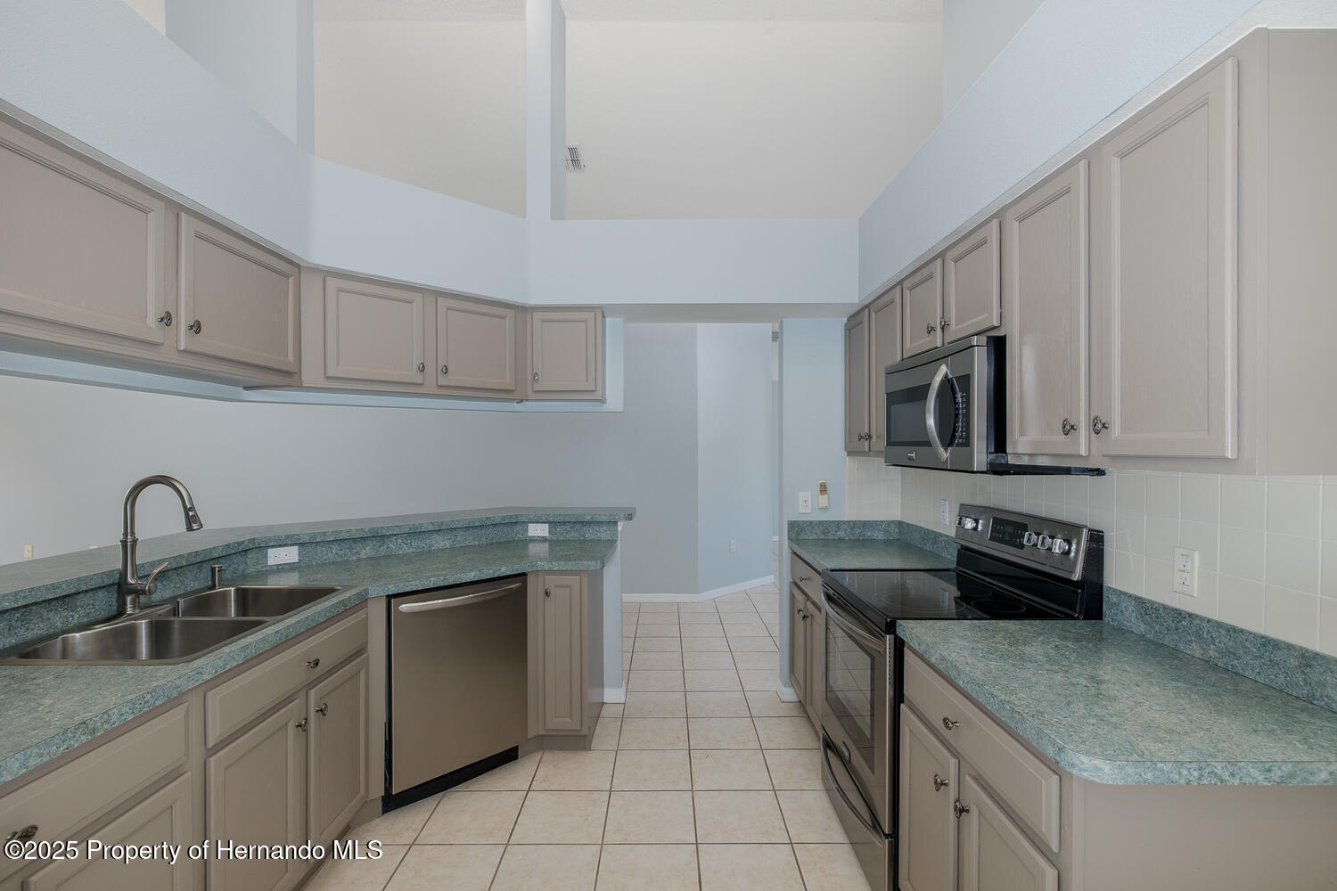 284 Quane Avenue, Spring Hill, Florida image 19