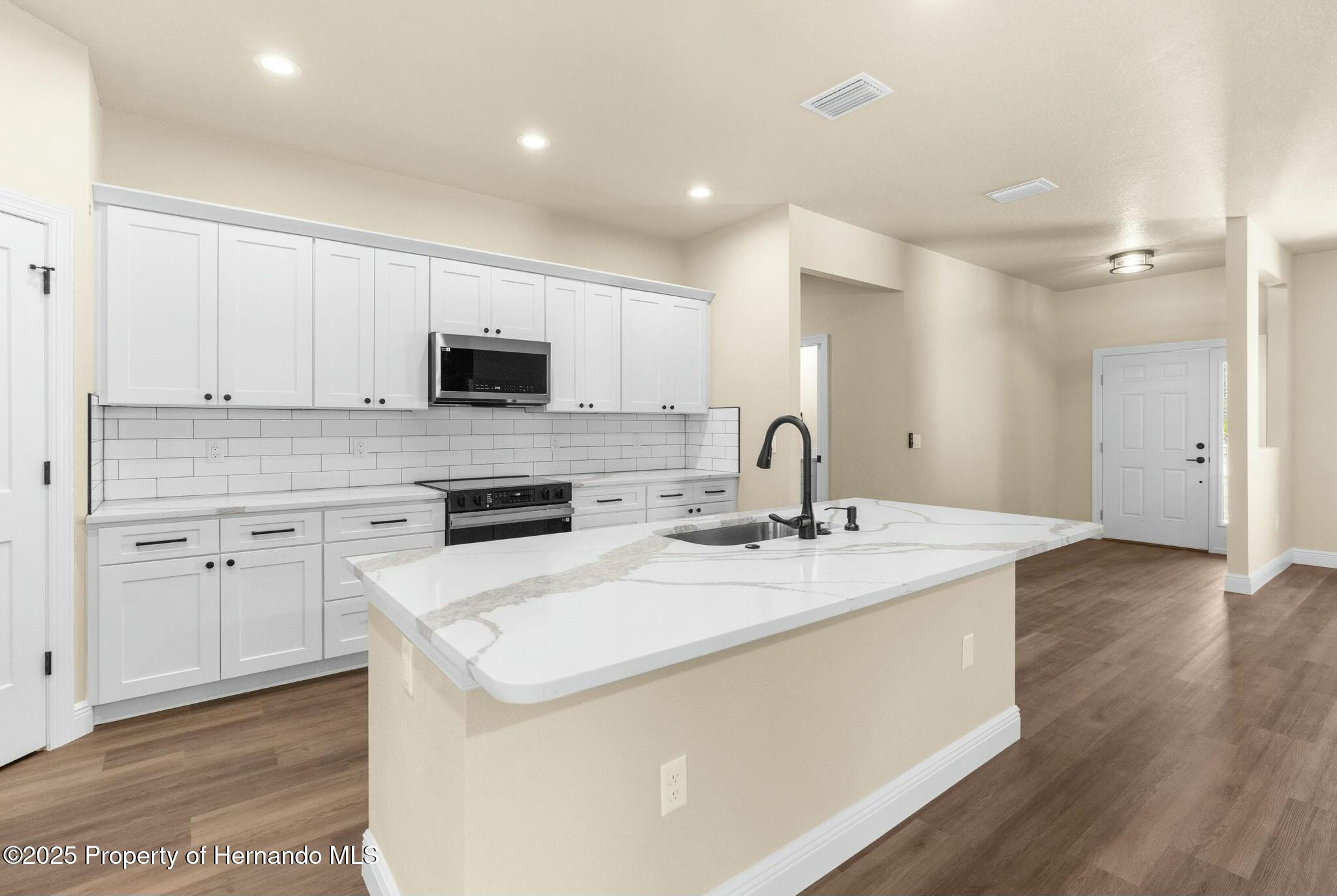 34 Lupine Street, Homosassa, Florida image 3