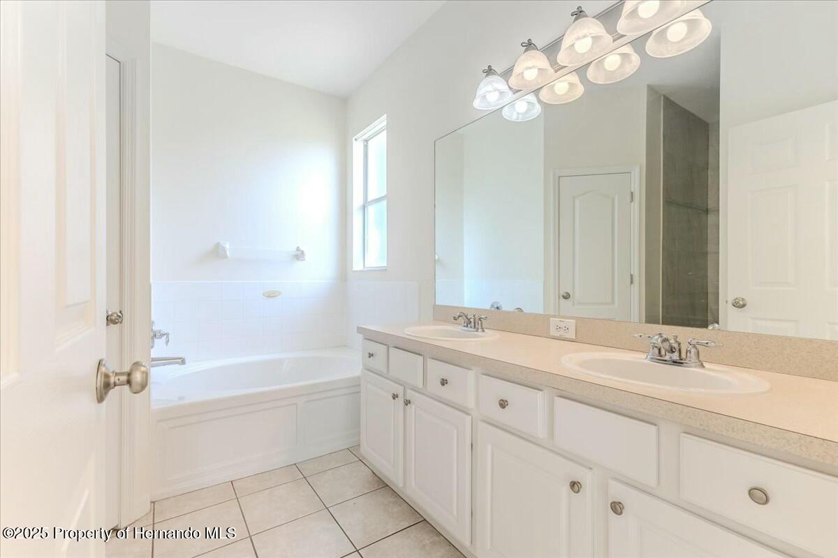 109 Fairmont Drive, Spring Hill, Florida image 21