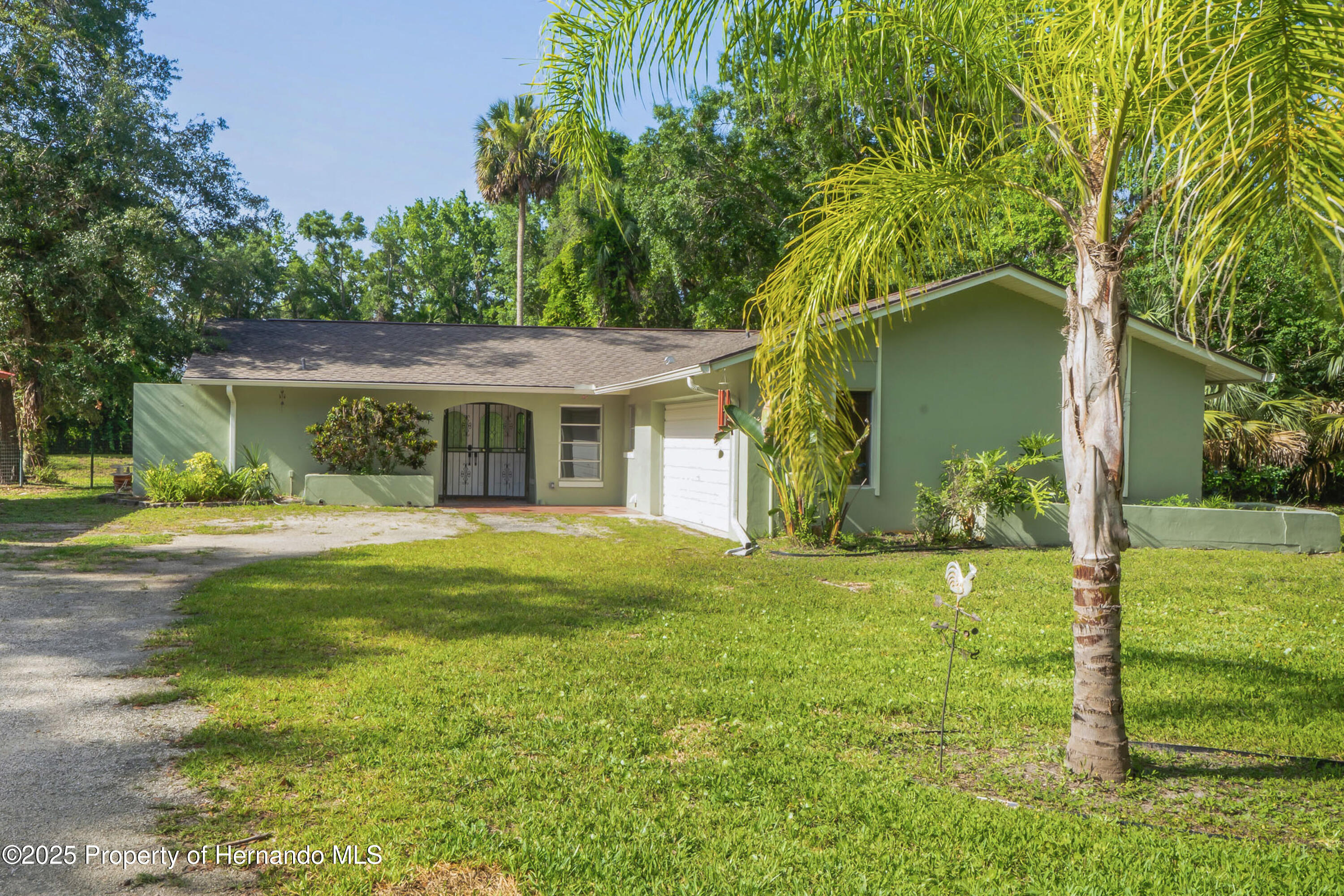 9766 W Smokey Lane, Crystal River, Florida image 1