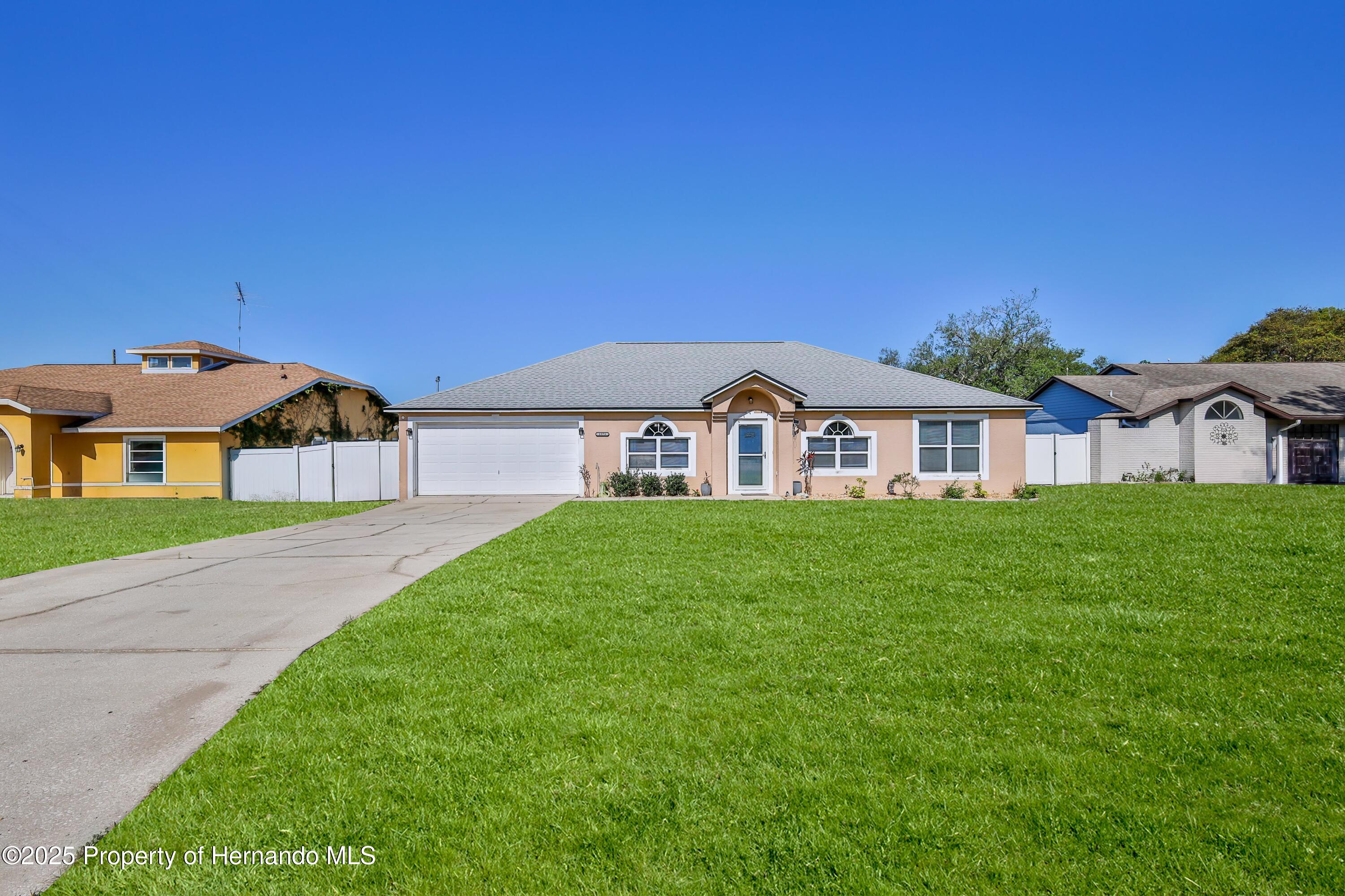 2373 Ainsworth Avenue, Spring Hill, Florida image 1