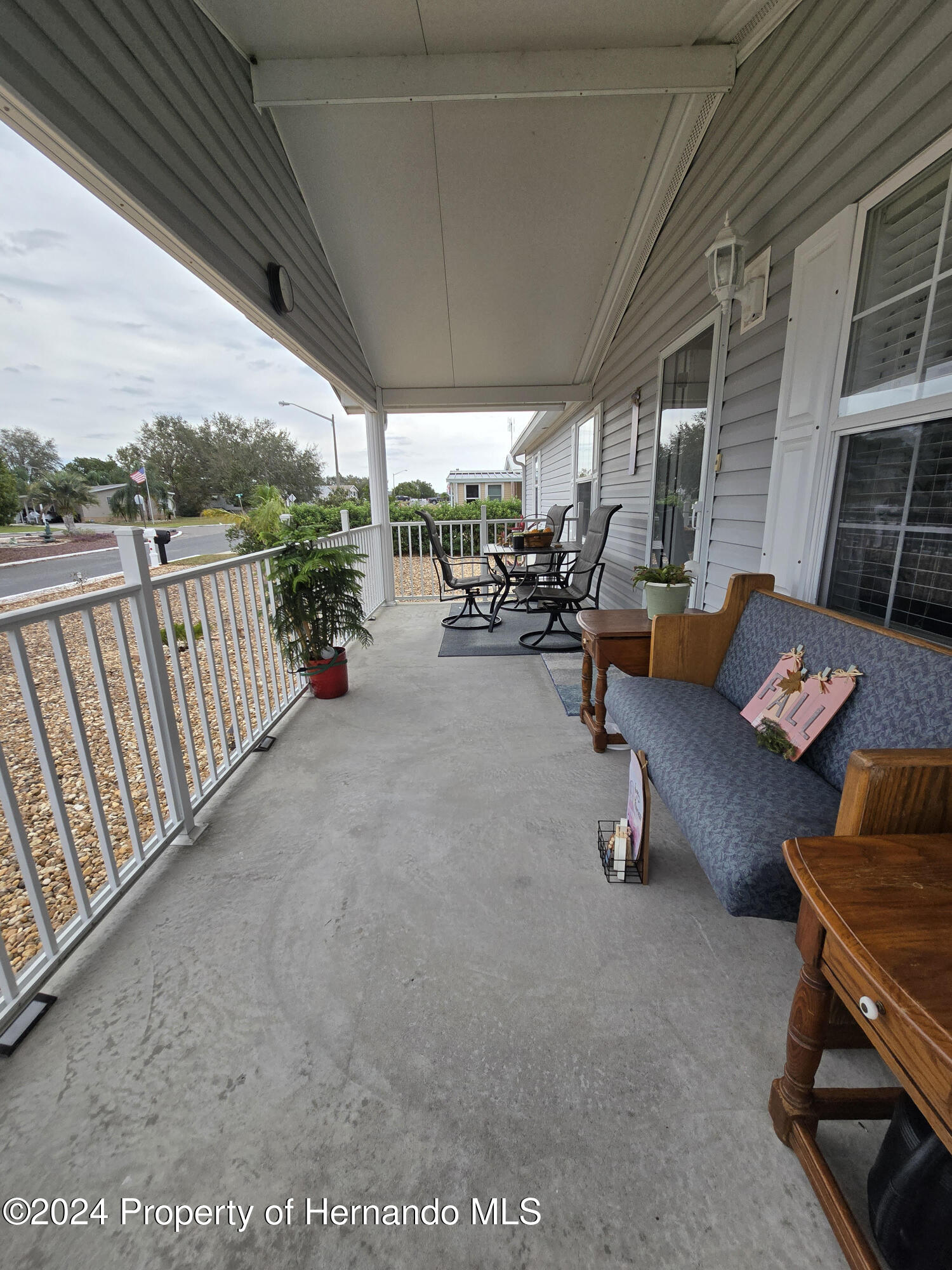 9175 Scepter Avenue, Brooksville, Florida image 2