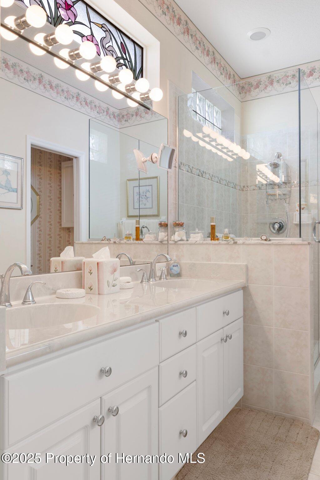 9147 Rhett Lane, Weeki Wachee, Florida image 25