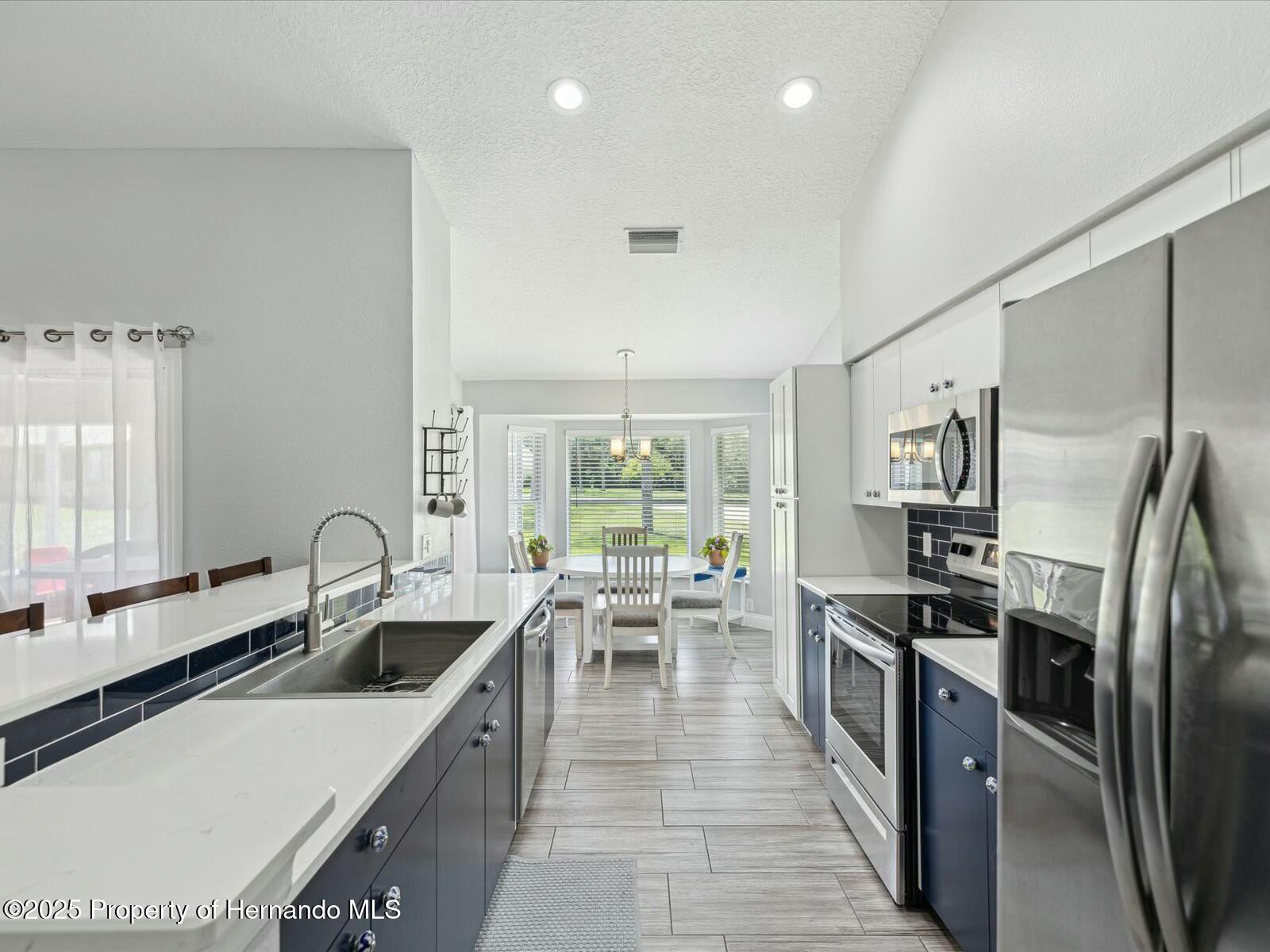 18441 Whitacre Circle, Hudson, Florida image 14
