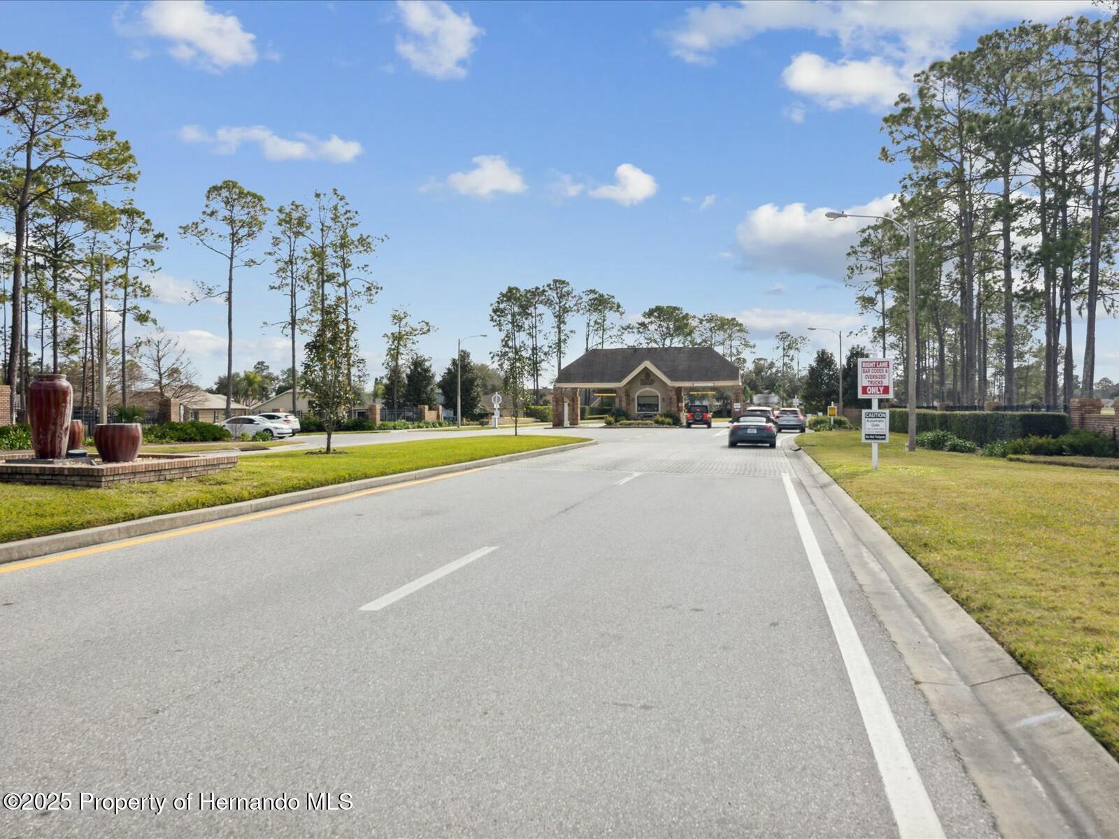 18441 Whitacre Circle, Hudson, Florida image 43