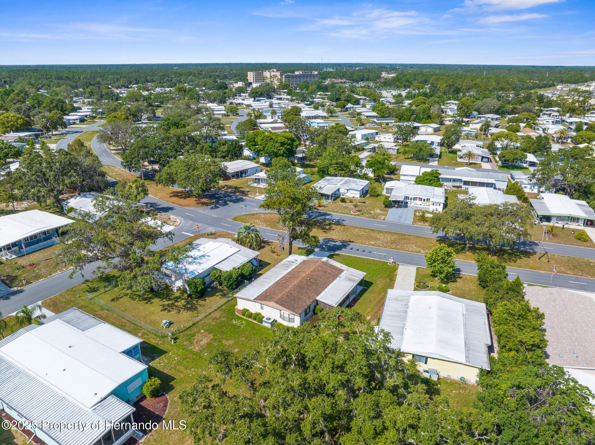 7590 Highpoint Boulevard, Brooksville, Florida image 46