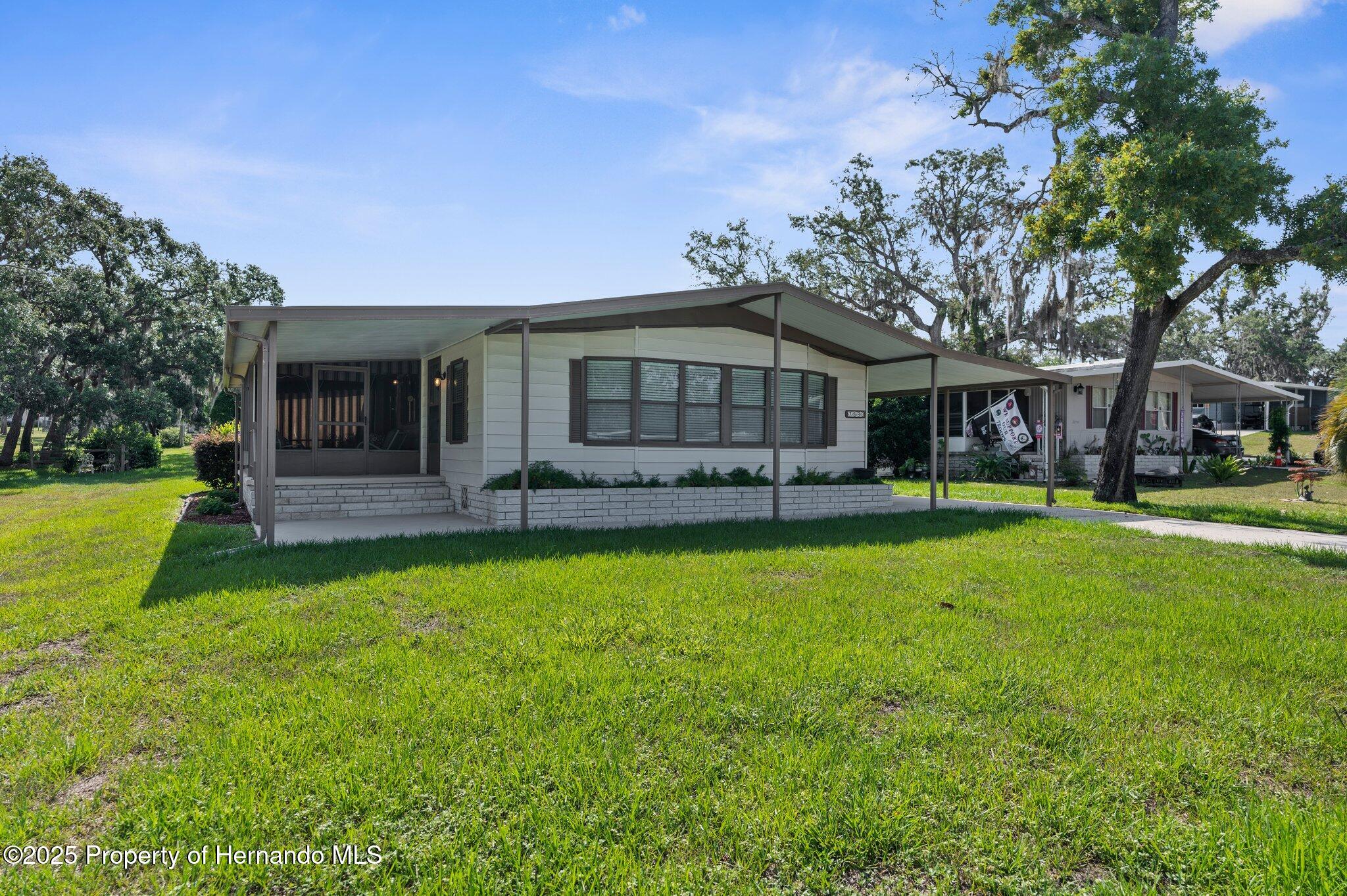 7590 Highpoint Boulevard, Brooksville, Florida image 39