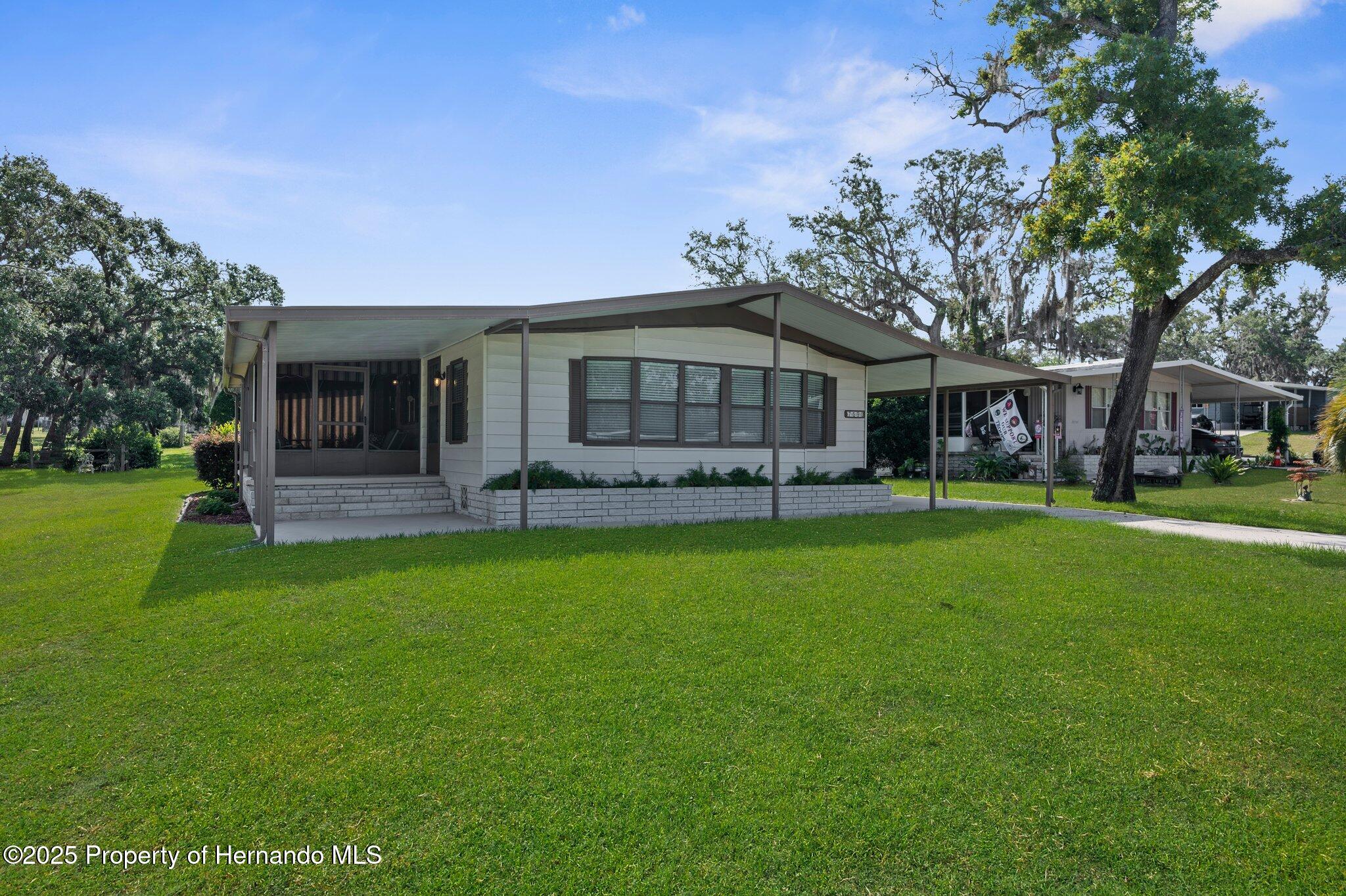 7590 Highpoint Boulevard, Brooksville, Florida image 38