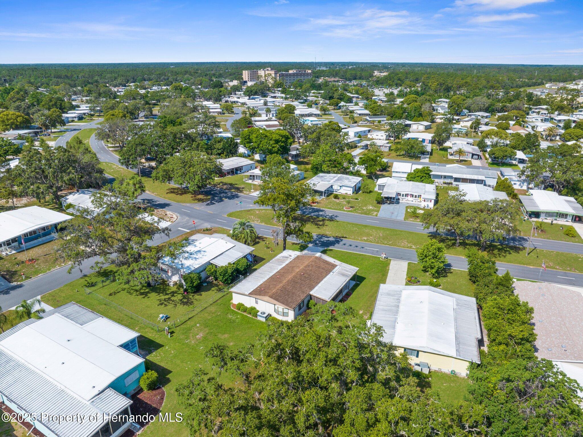 7590 Highpoint Boulevard, Brooksville, Florida image 47
