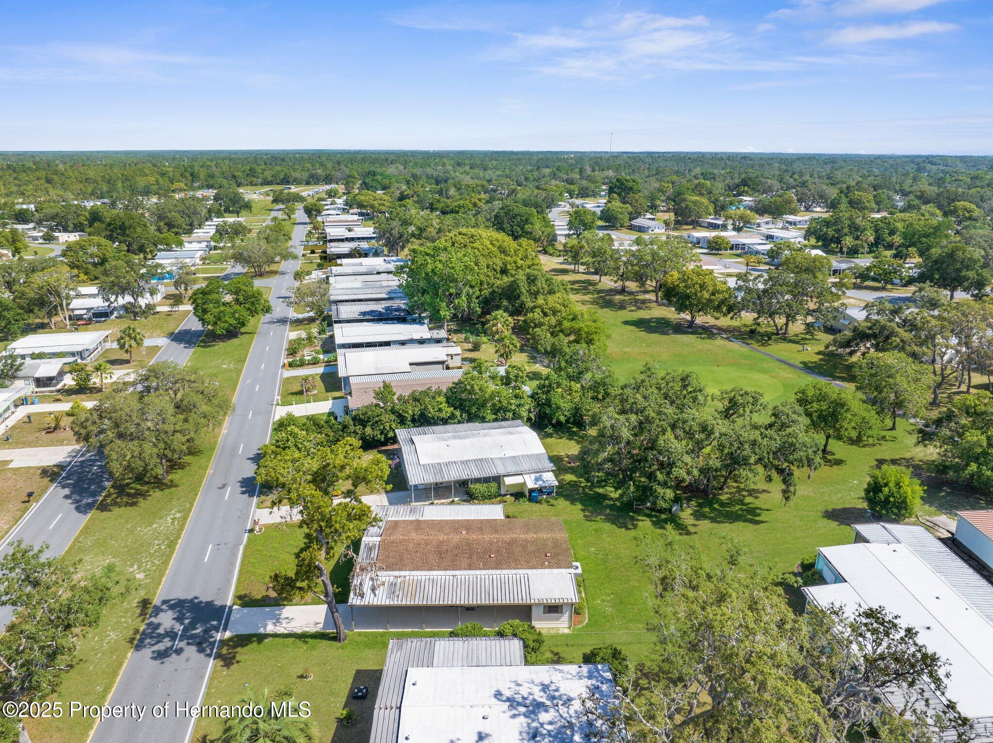 7590 Highpoint Boulevard, Brooksville, Florida image 37
