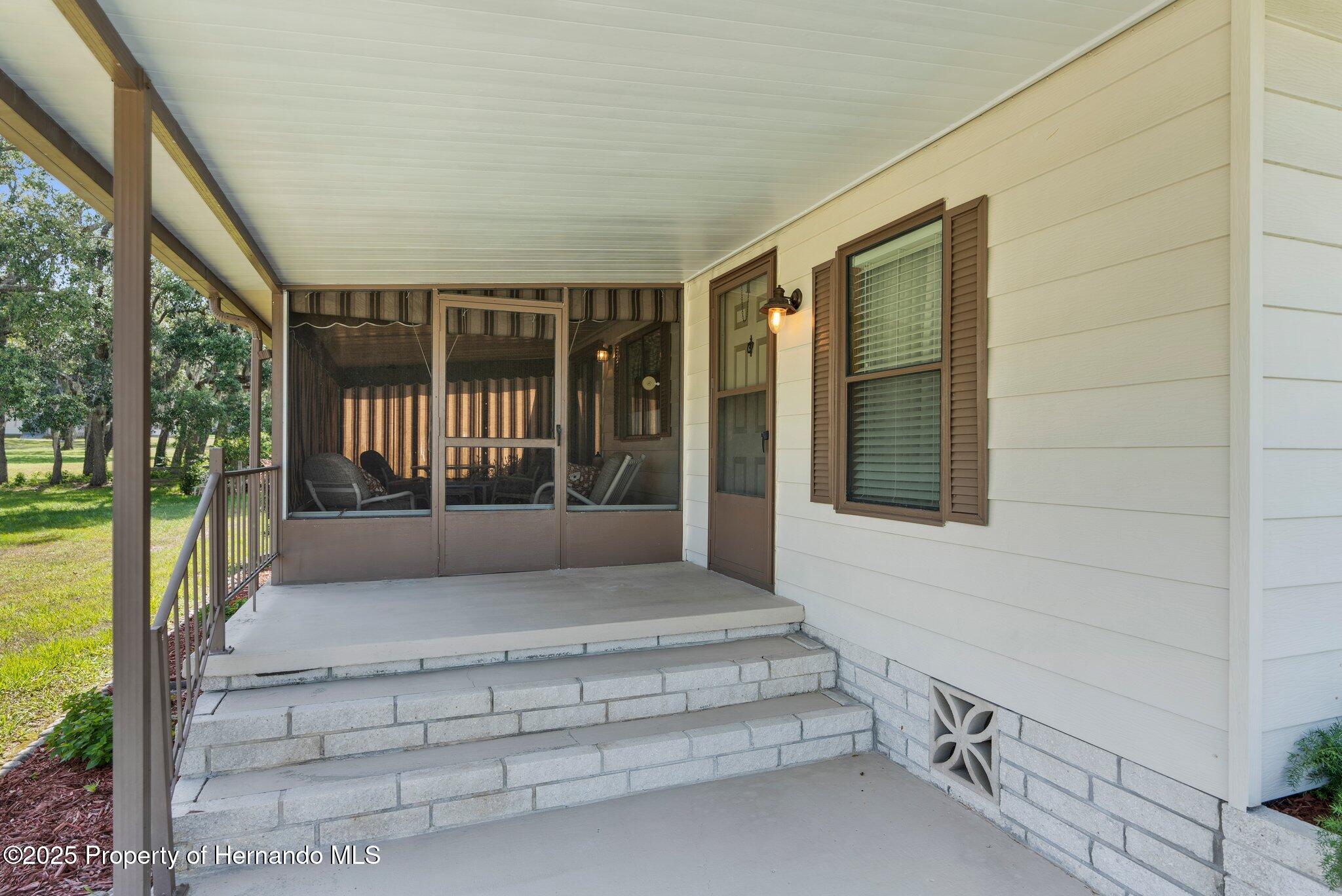 7590 Highpoint Boulevard, Brooksville, Florida image 30