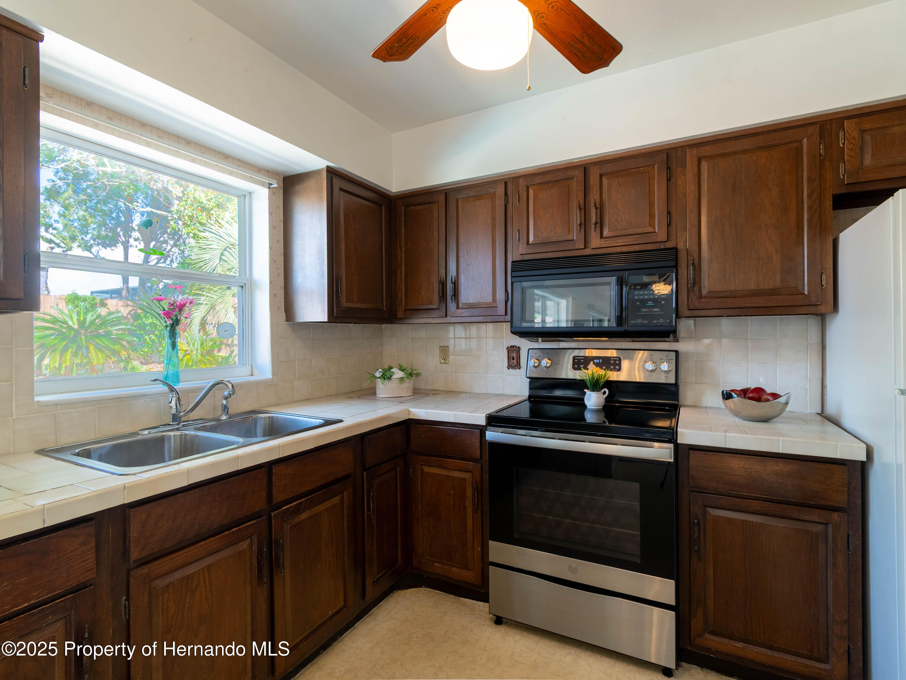6251 Danbury Street, Spring Hill, Florida image 26