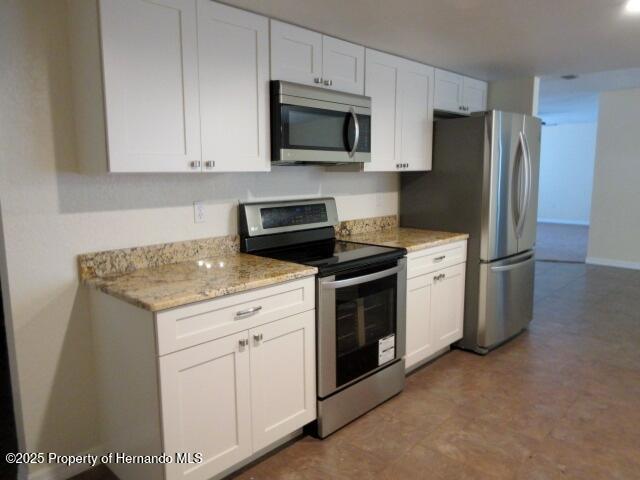 10020 Vancouver Road, Spring Hill, Florida image 9