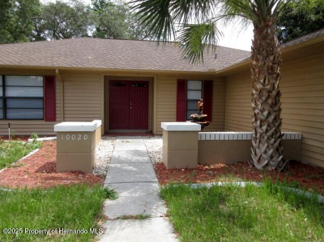 10020 Vancouver Road, Spring Hill, Florida image 2