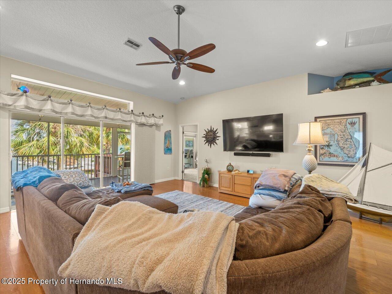 4292 Tahiti Drive, HERNANDO BEACH, Florida image 31