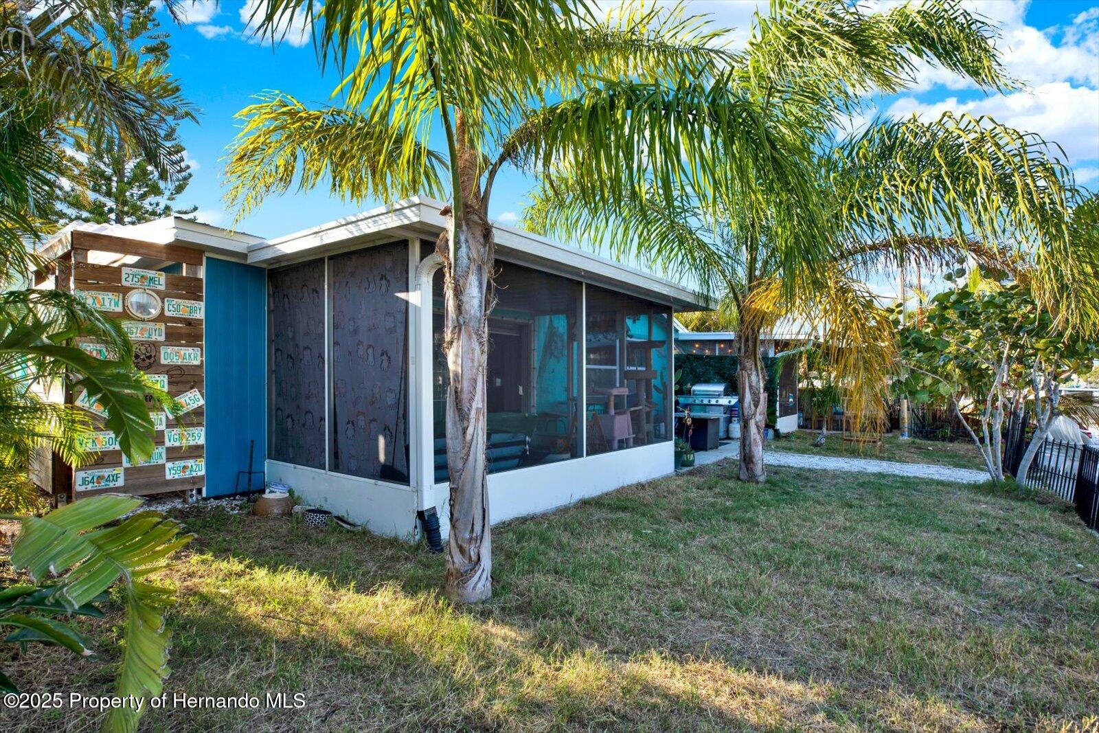 13906 Barnard Avenue, Hudson, Florida image 23