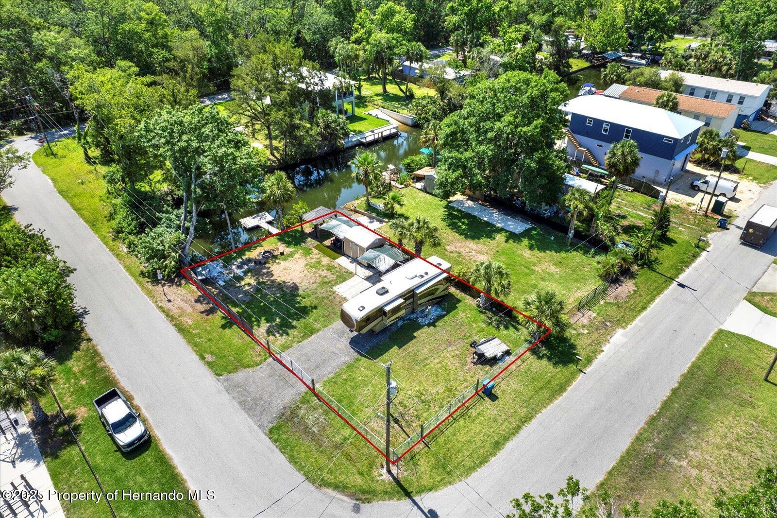6230 Island Drive, Weeki Wachee, Florida image 14