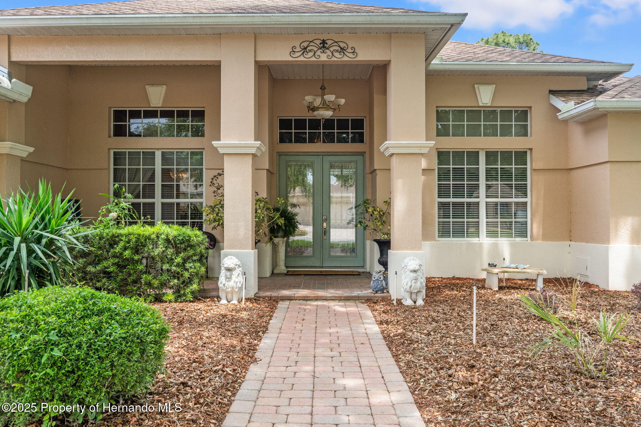 9245 Grand Cypress Drive, Weeki Wachee, Florida image 6