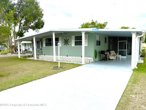 Mobile Home For Sale - 7391 Harlow Street<br/> Hernando County, Brooksville, FL 34613