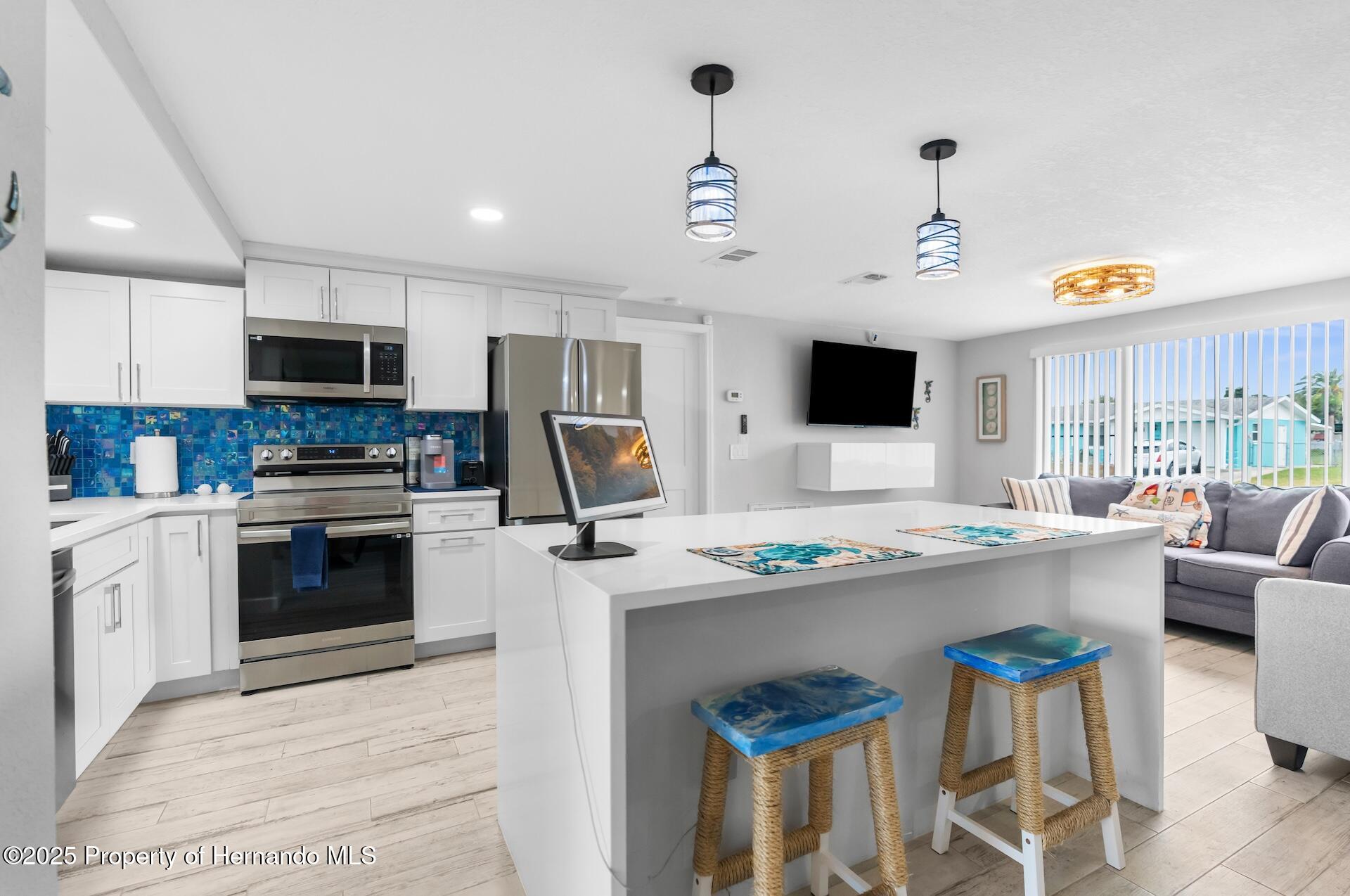 12535 Third Isle Isle, Hudson, Florida image 13