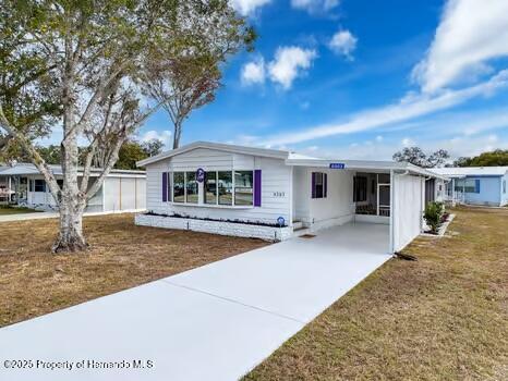 9303 Highpoint Boulevard, Brooksville, Florida image 1