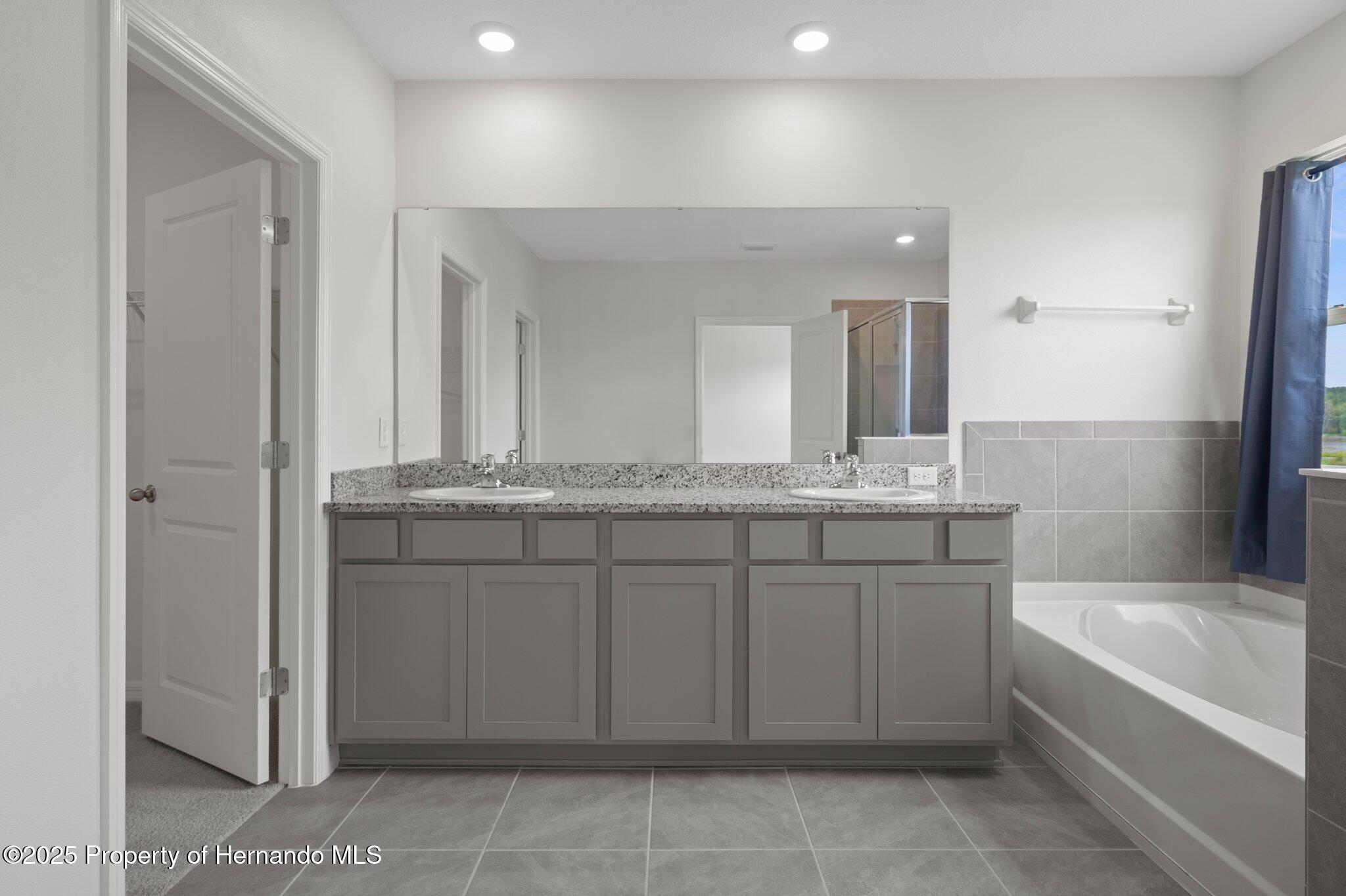 13919 Wineberry Drive, Dade City, Florida image 30