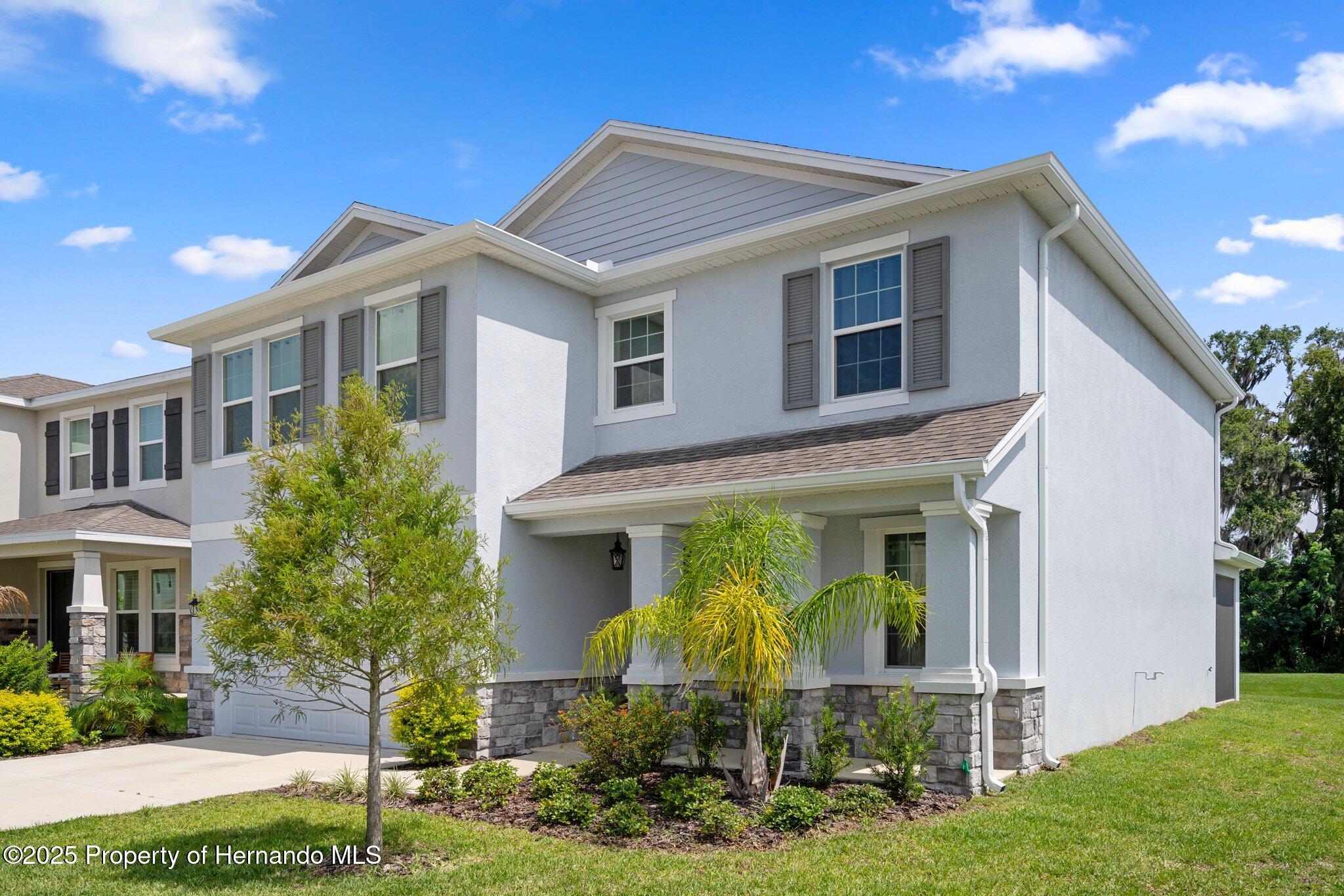 13919 Wineberry Drive, Dade City, Florida image 1