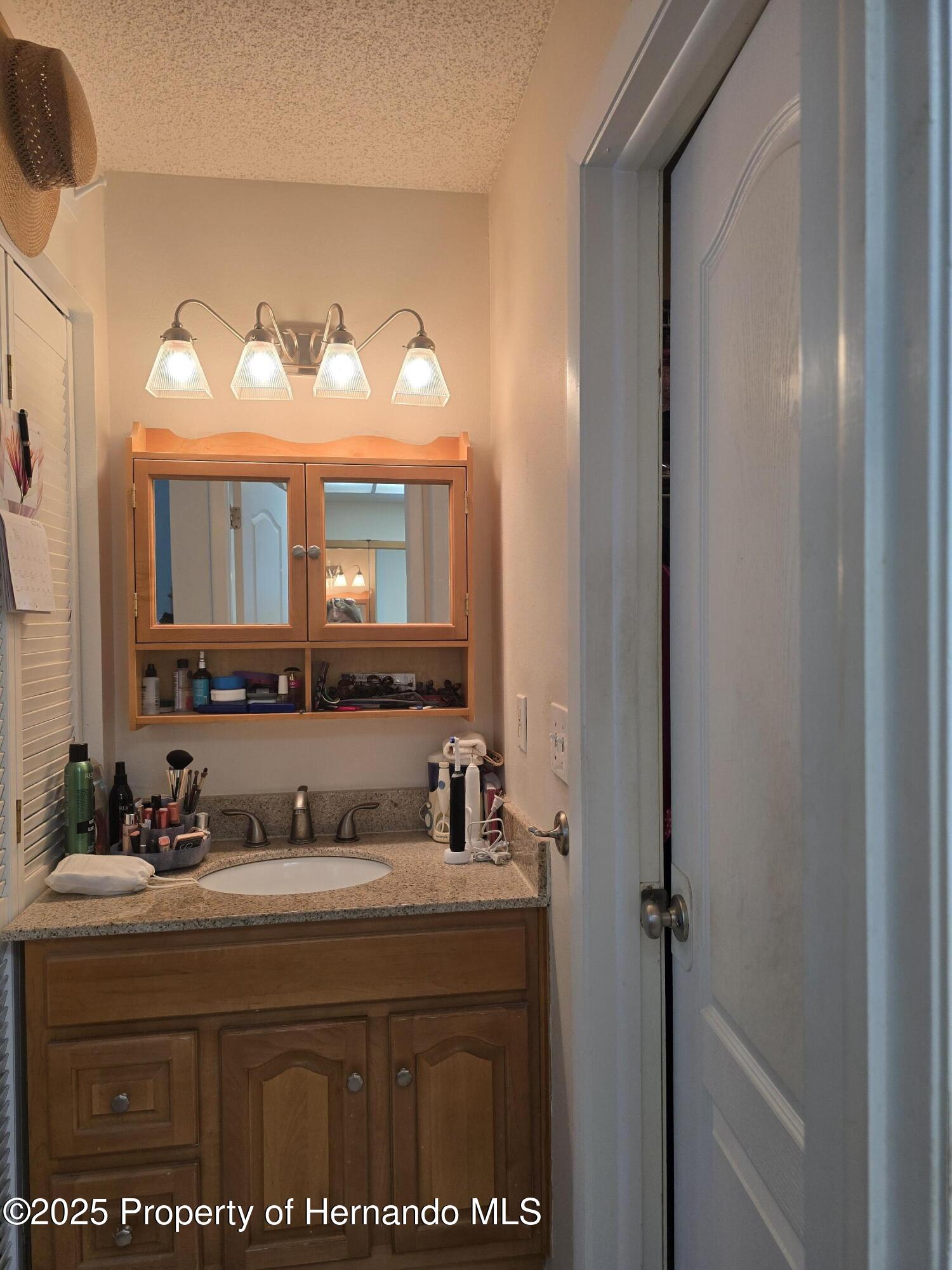 6516 Hillview Rd, Spring Hill, Florida image 24