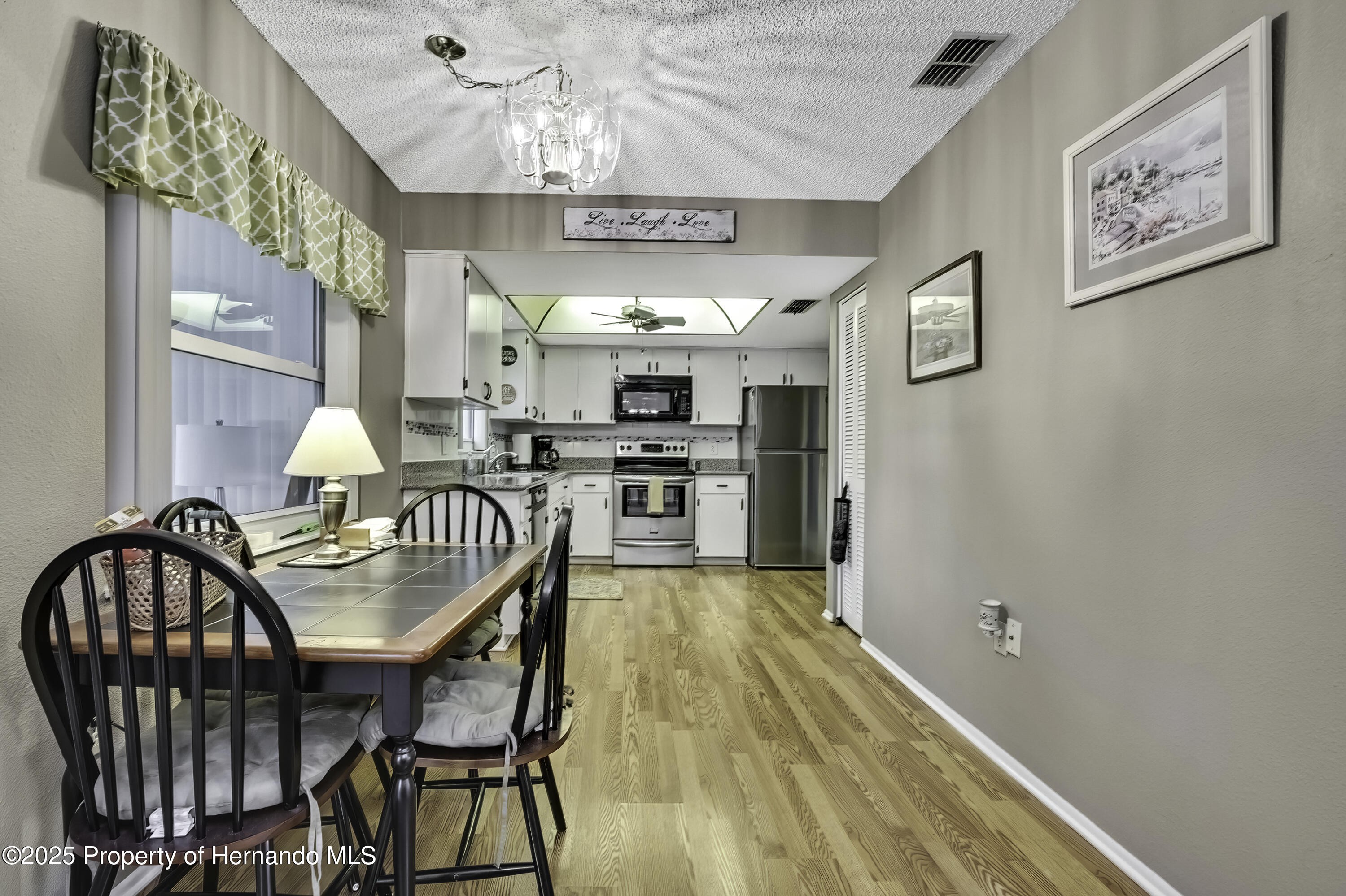 6375 Ocean Pines Lane, Spring Hill, Florida image 10