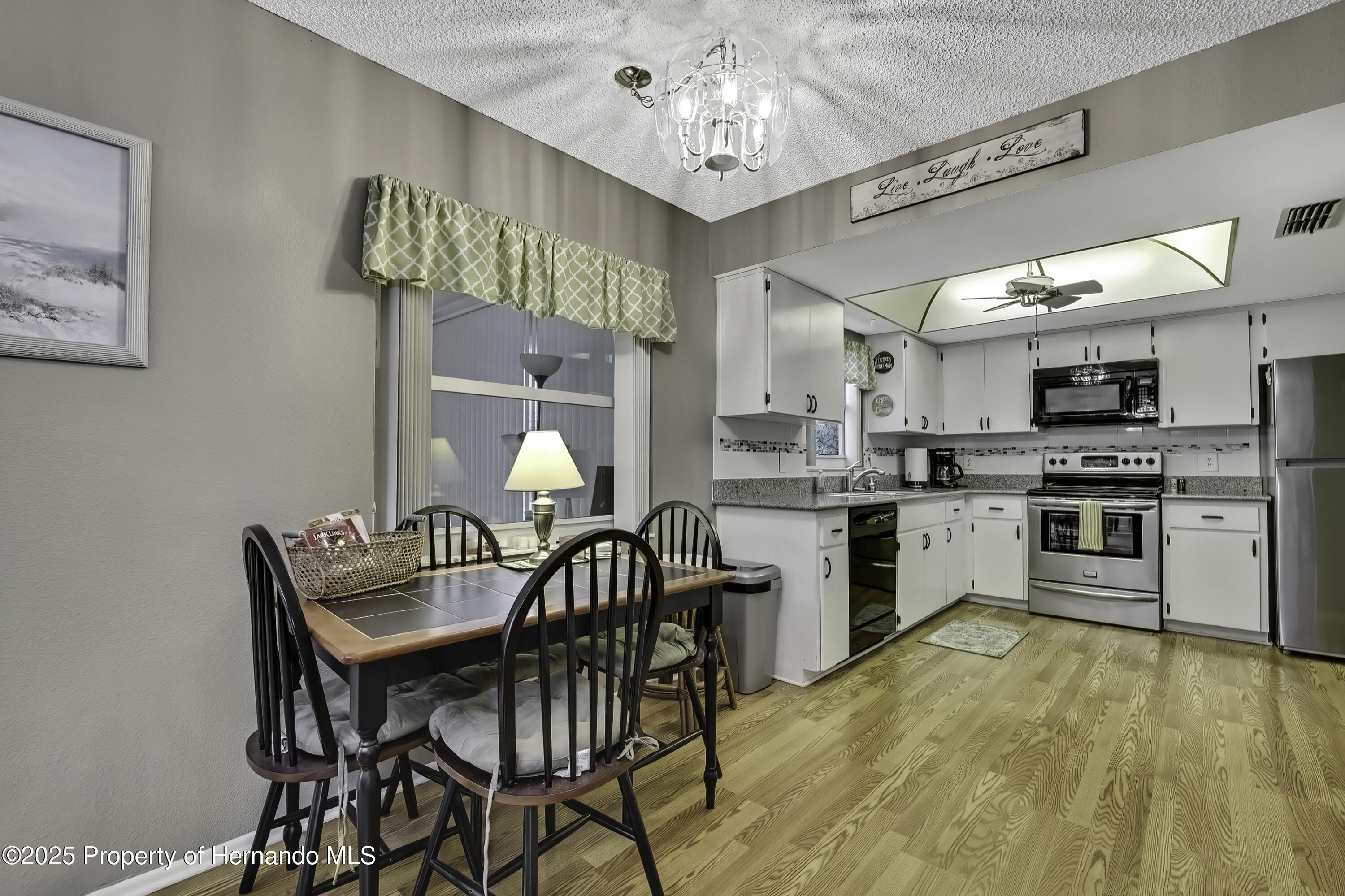 6375 Ocean Pines Lane, Spring Hill, Florida image 9