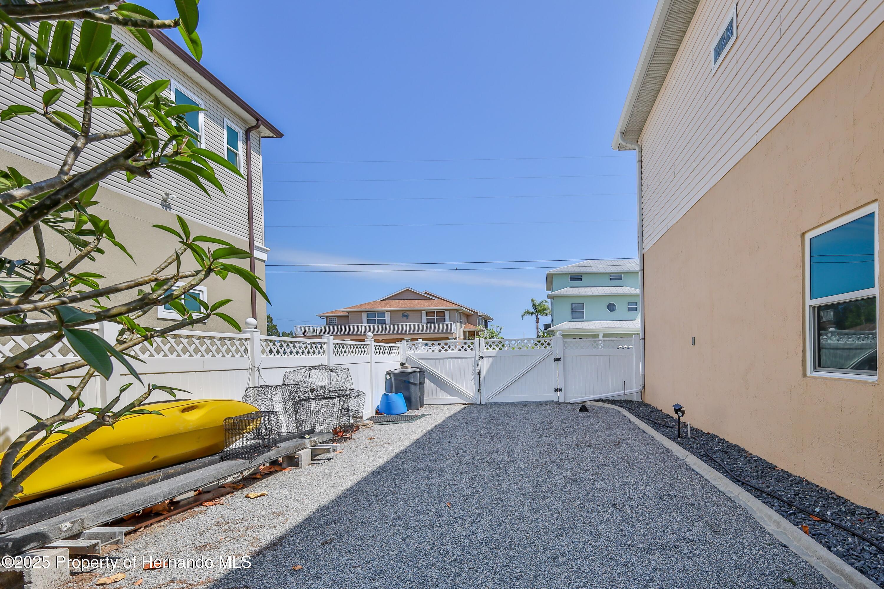 3352 Gulfview Drive, HERNANDO BEACH, Florida image 7