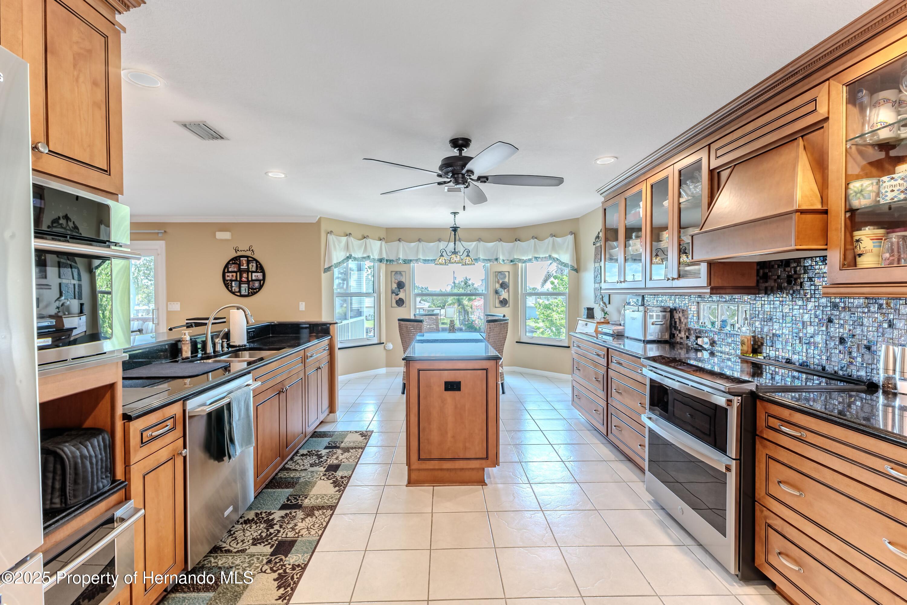 3352 Gulfview Drive, HERNANDO BEACH, Florida image 22
