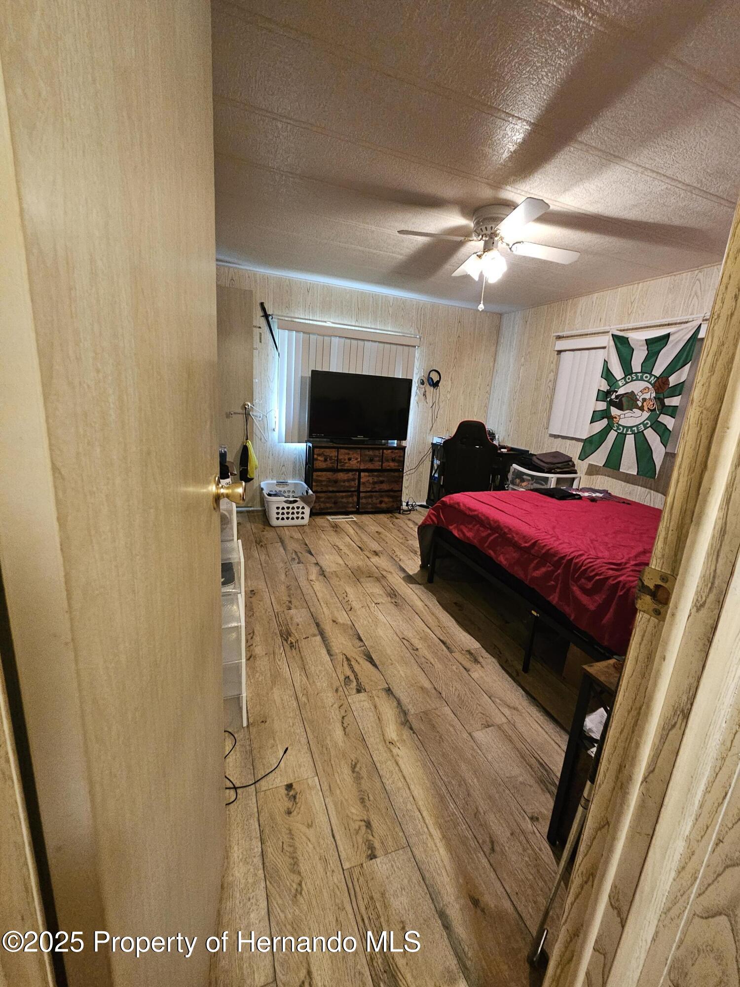 7379 First Circle Drive, Brooksville, Florida image 18