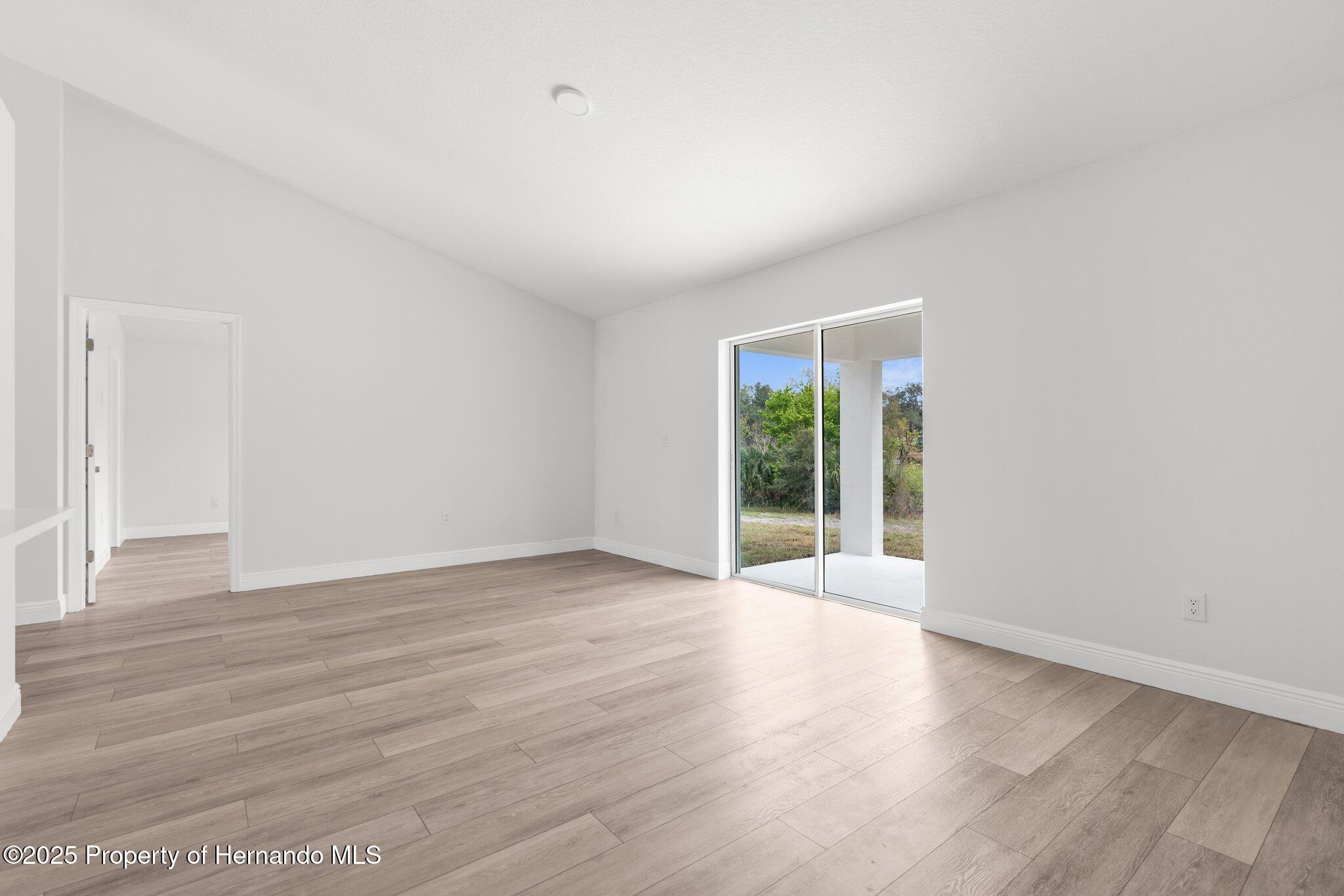 8142 Ridge Road, Weeki Wachee, Florida image 21