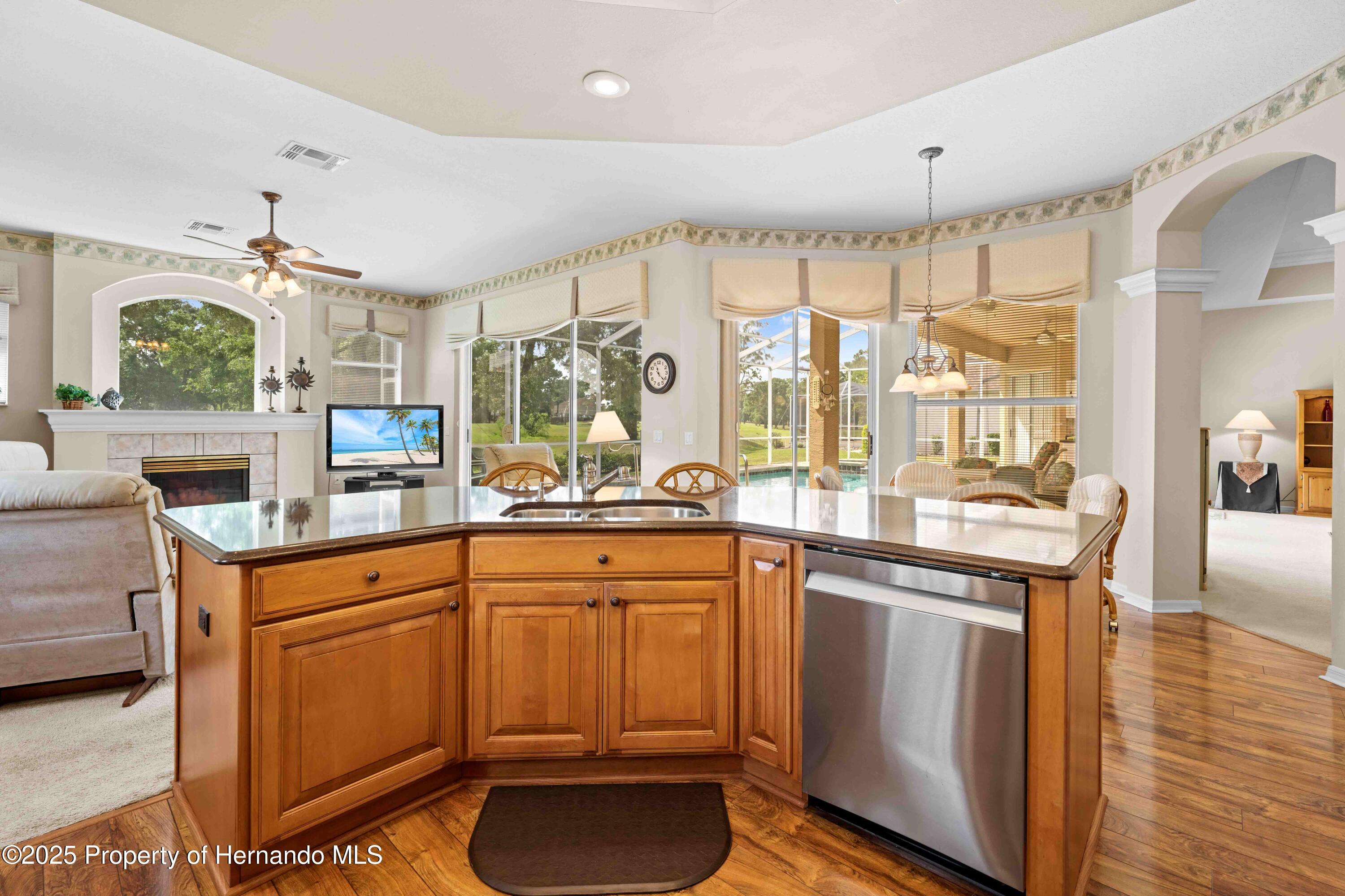 5164 Golf Club Lane, Spring Hill, Florida image 13