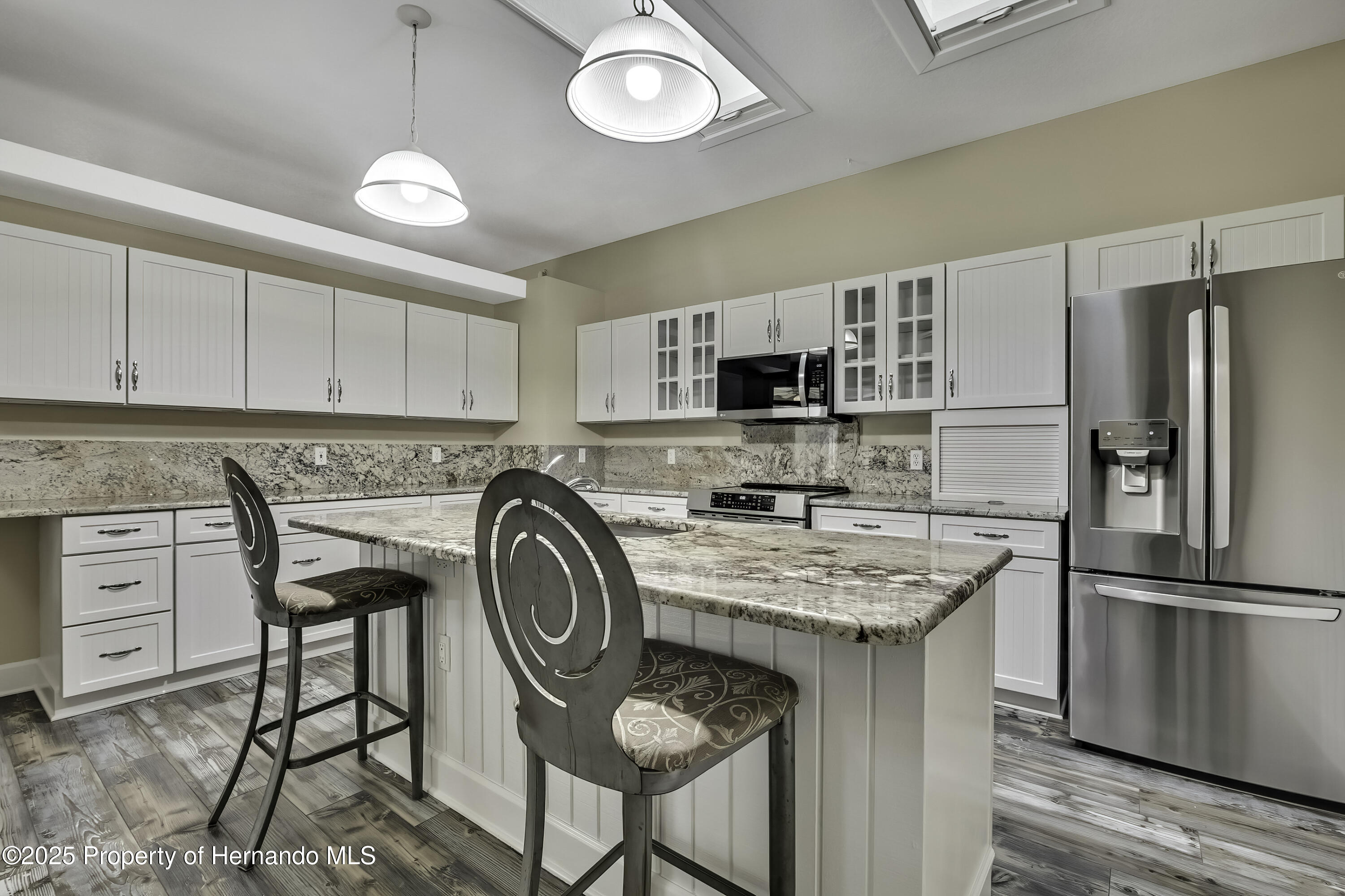 9019 Long Lake Avenue, Weeki Wachee, Florida image 19