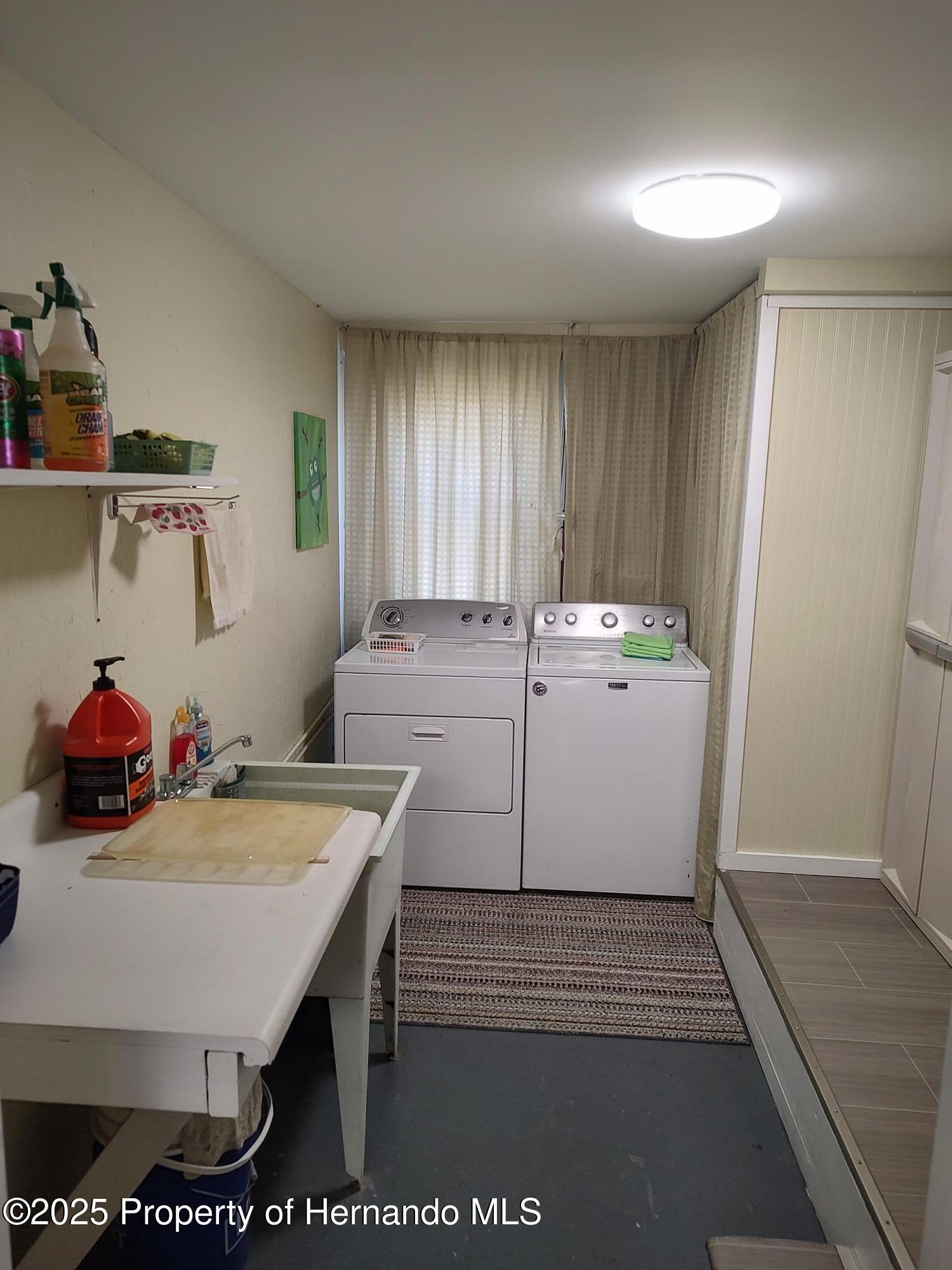 5451 Co Rd 573, Center Hill, Florida image 24
