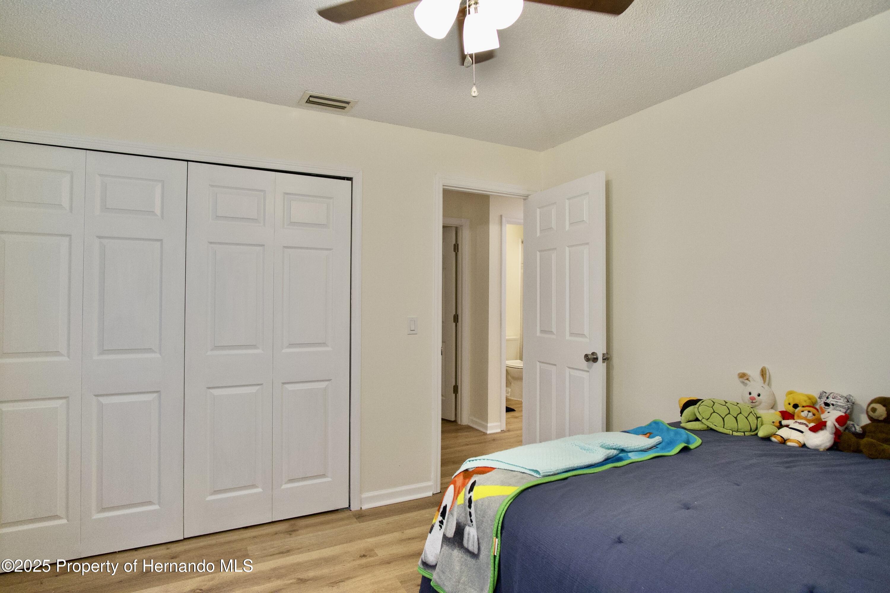 4605 Freshwind Avenue, Tampa, Florida image 20