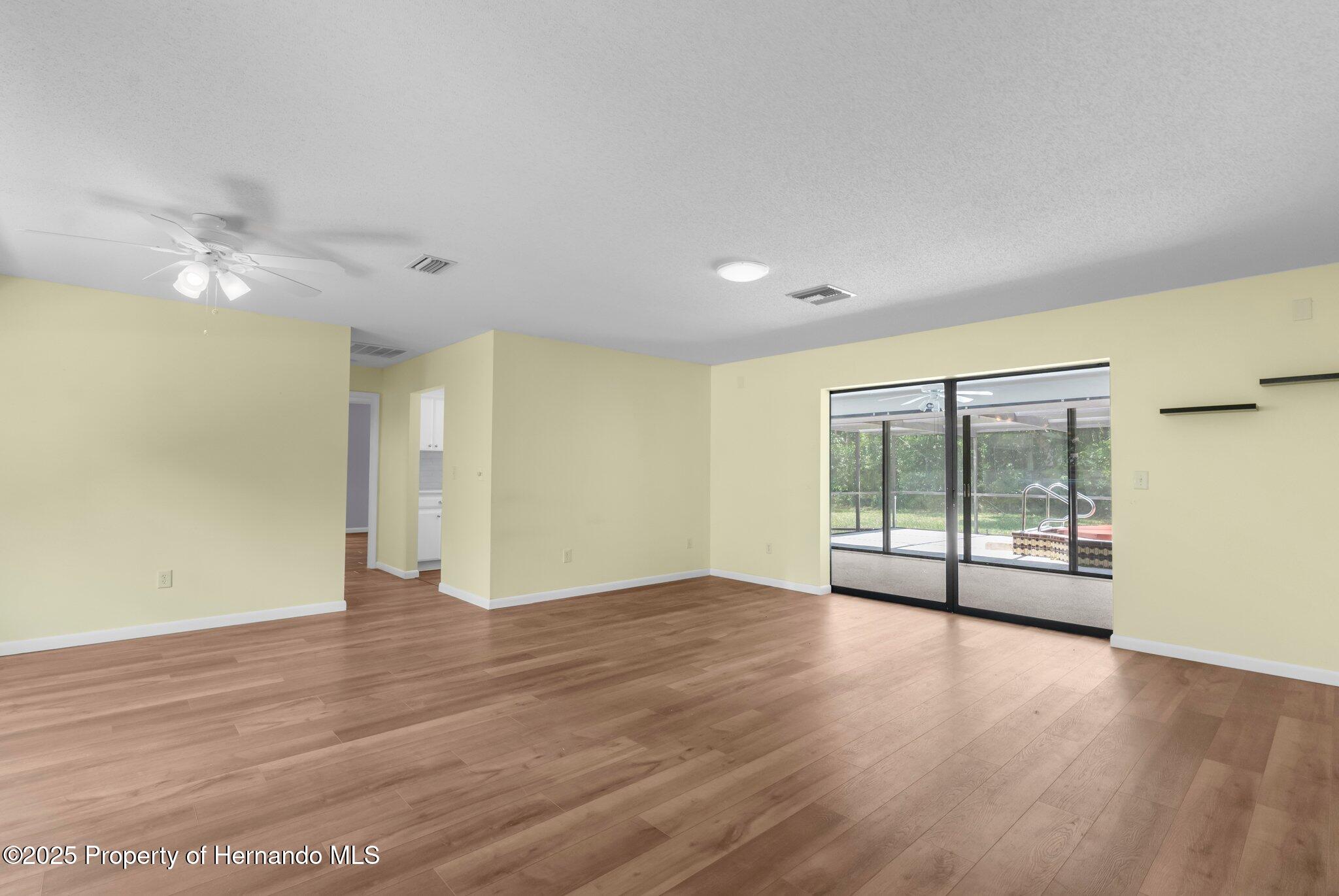 53 Pine Street, Homosassa, Florida image 4
