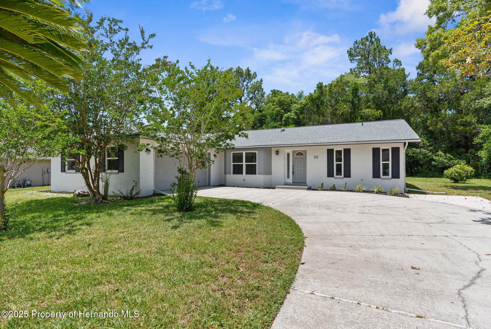 53 Pine Street, Homosassa, Florida image 2
