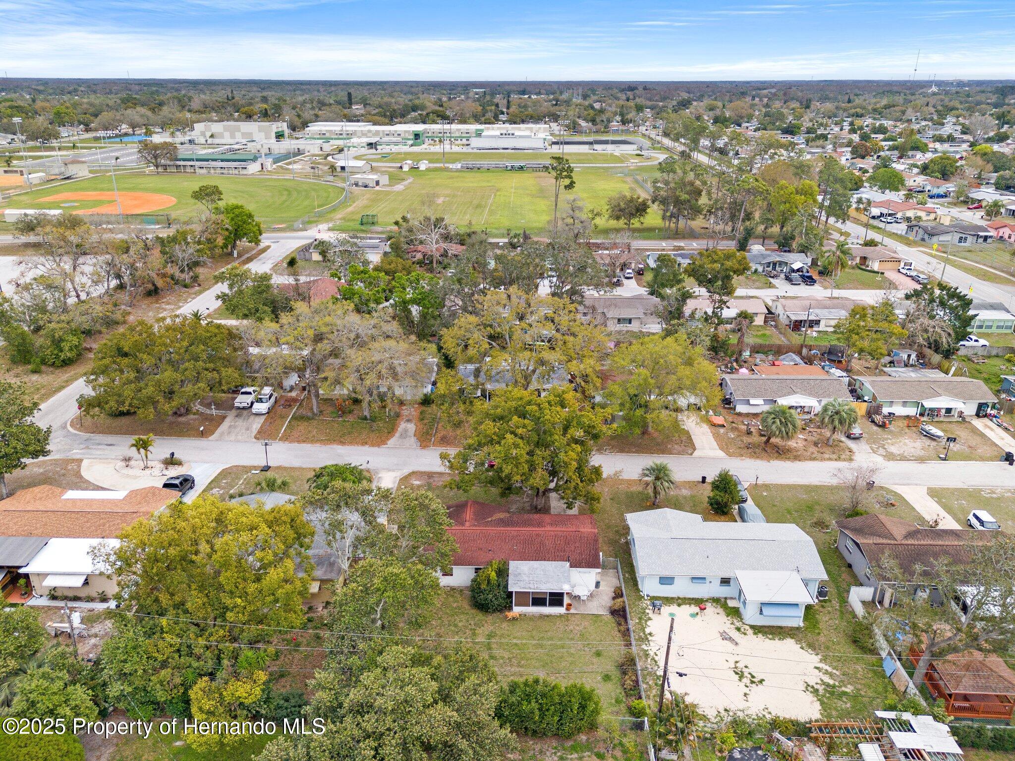 5031 Overlook Drive, New Port Richey, Florida image 5