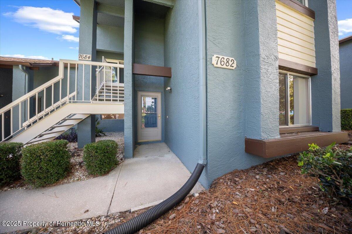 7682 St Andrews Boulevard, Spring Hill, Florida image 1