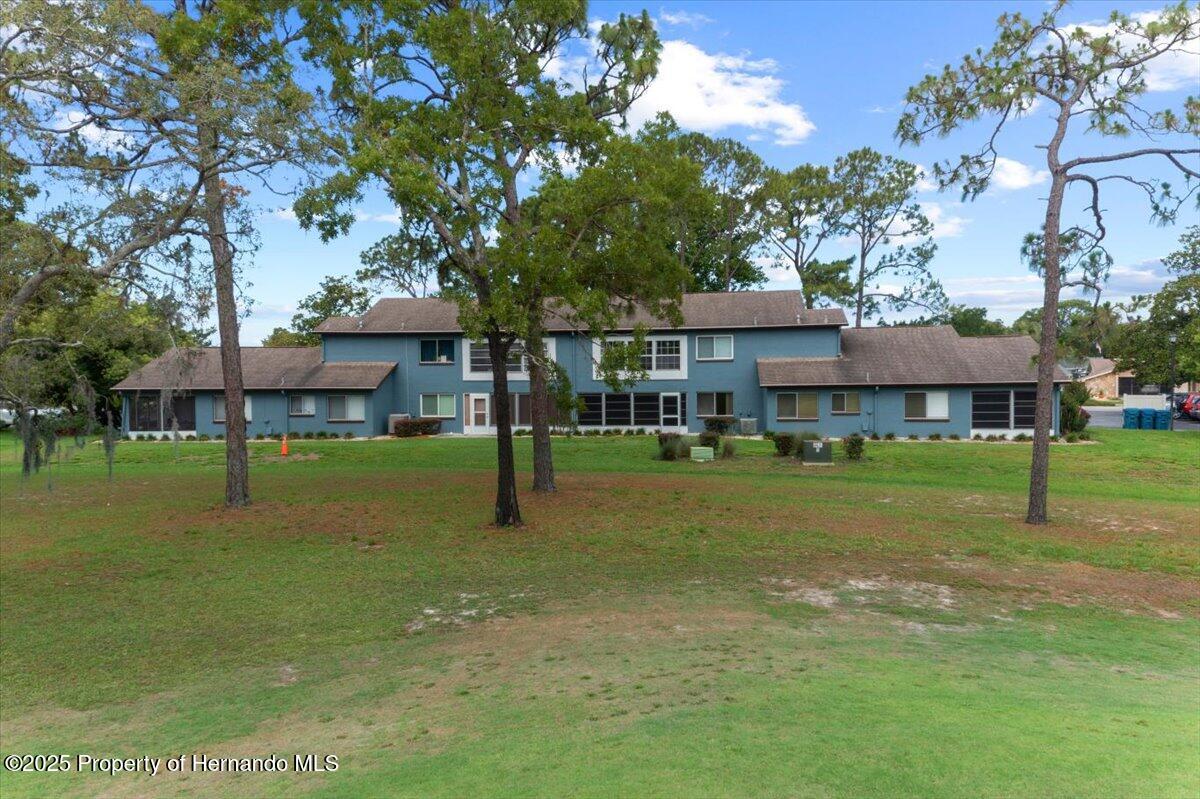 7682 St Andrews Boulevard, Spring Hill, Florida image 23