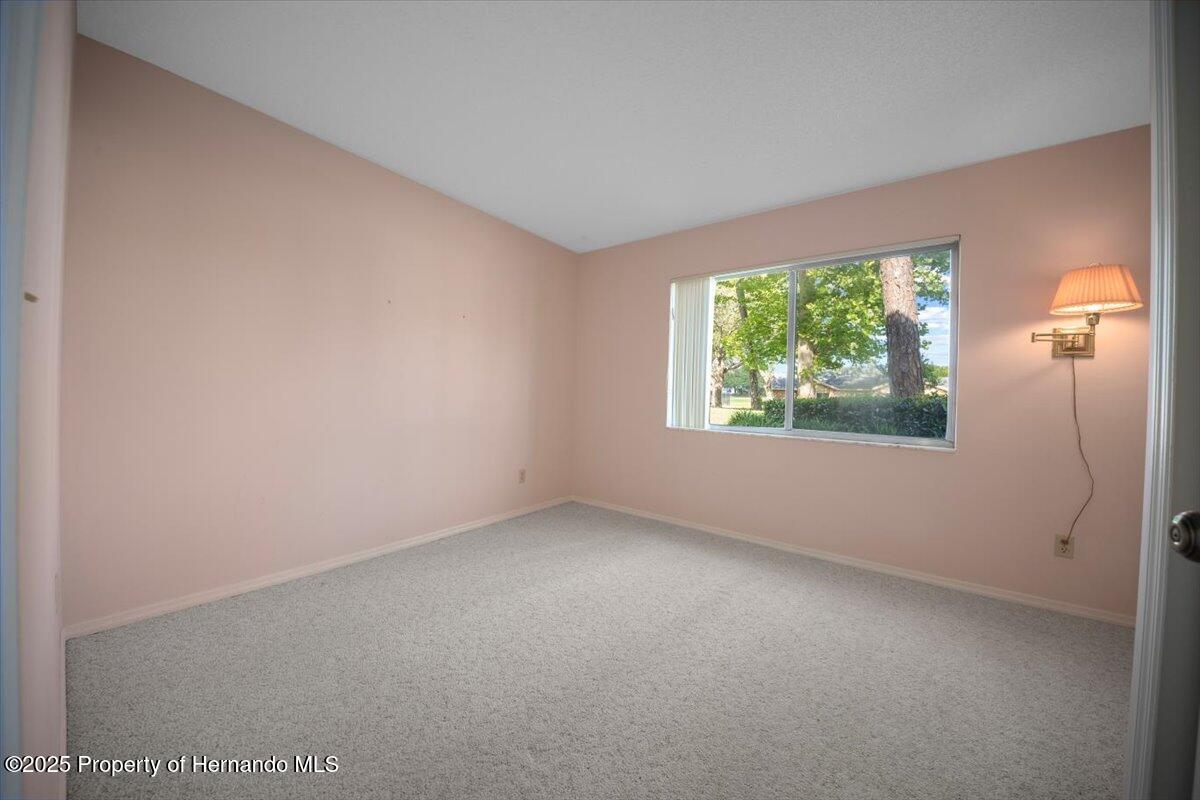 7682 St Andrews Boulevard, Spring Hill, Florida image 6